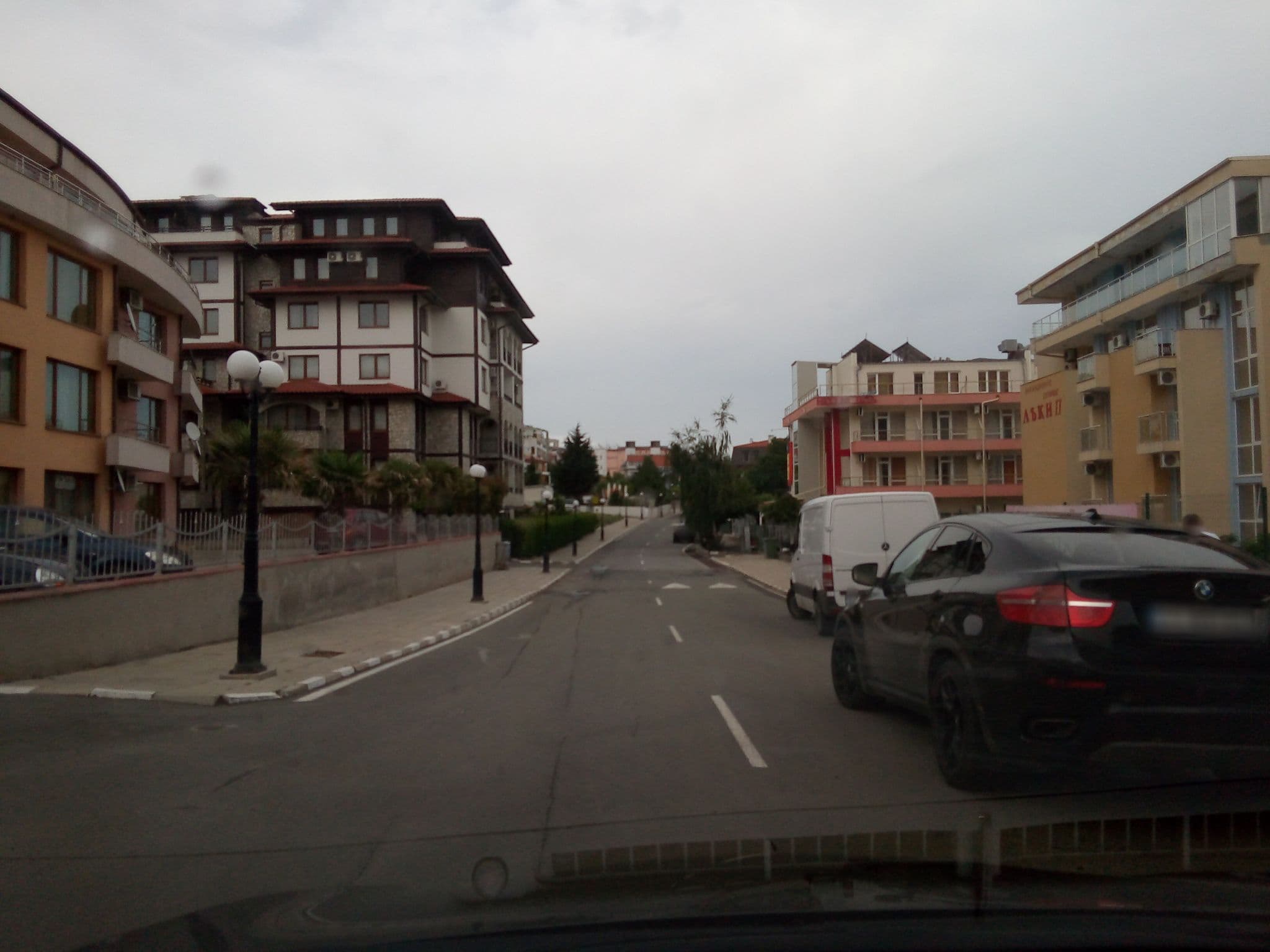 Street view near Genada, Sveti Vlas — © micmin1972 (CC BY-SA · Mapillary)
