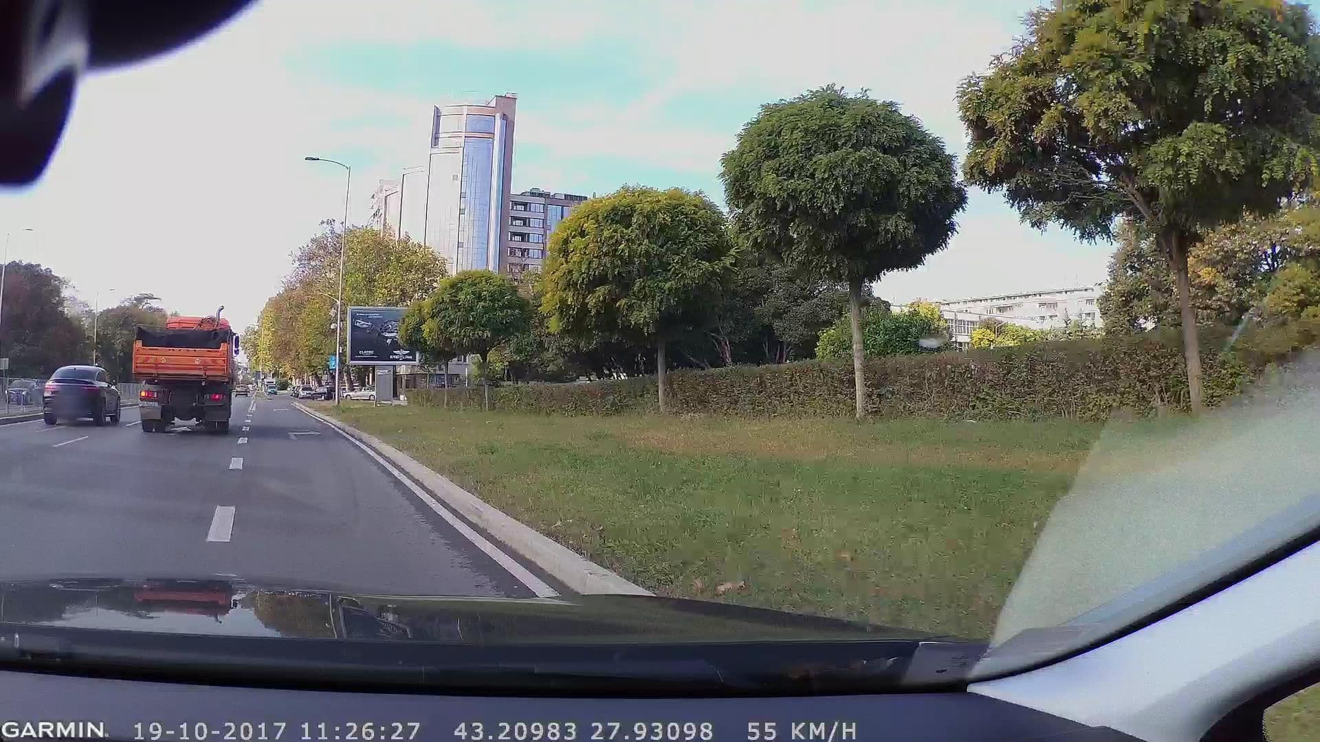 Street view near Private Apartment in Cypress Complex 12, Varna — © navteq_bg (CC BY-SA · Mapillary)