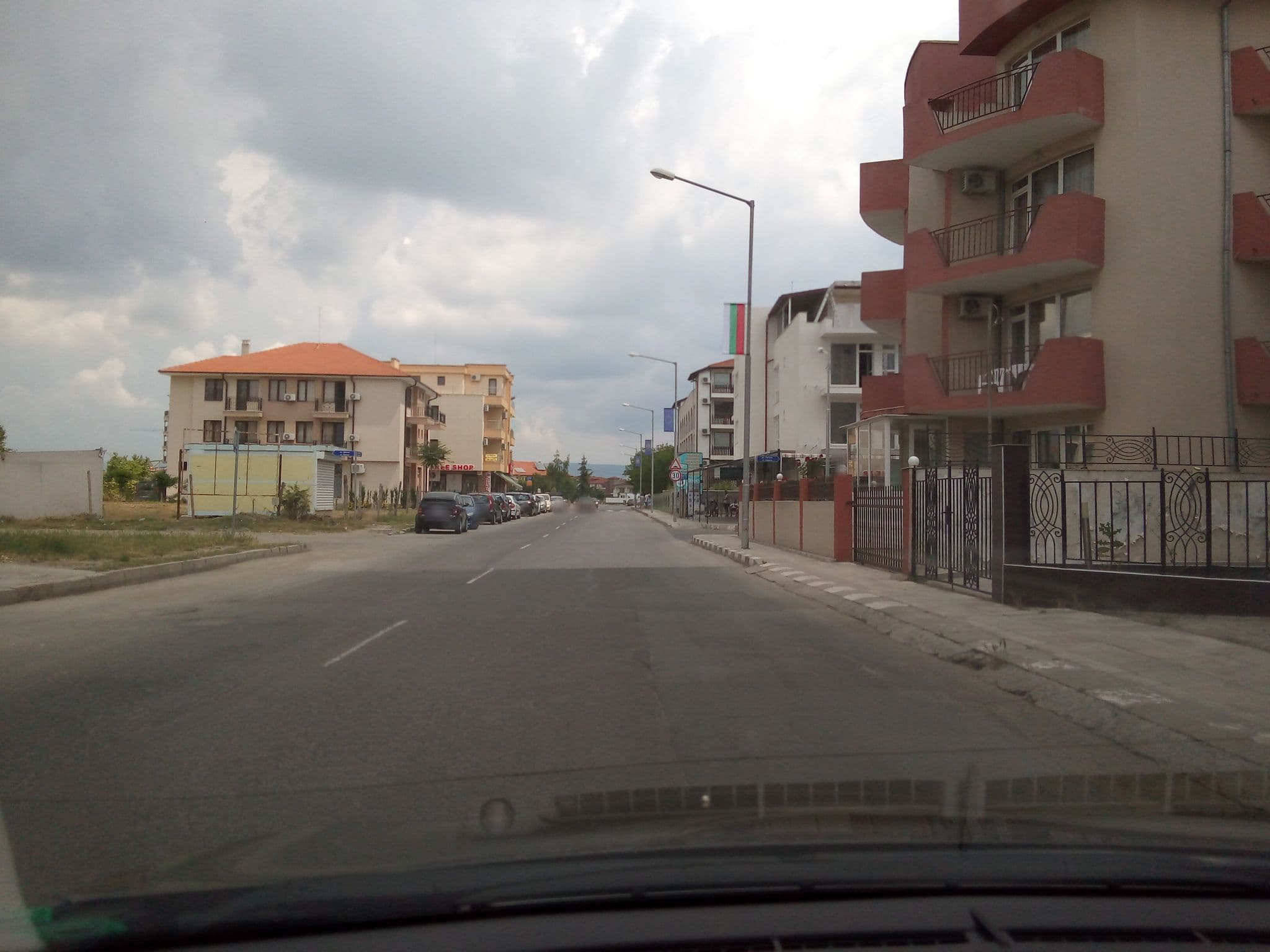 Street view near Plaza Hotel, Ravda — © micmin1972 (CC BY-SA · Mapillary)