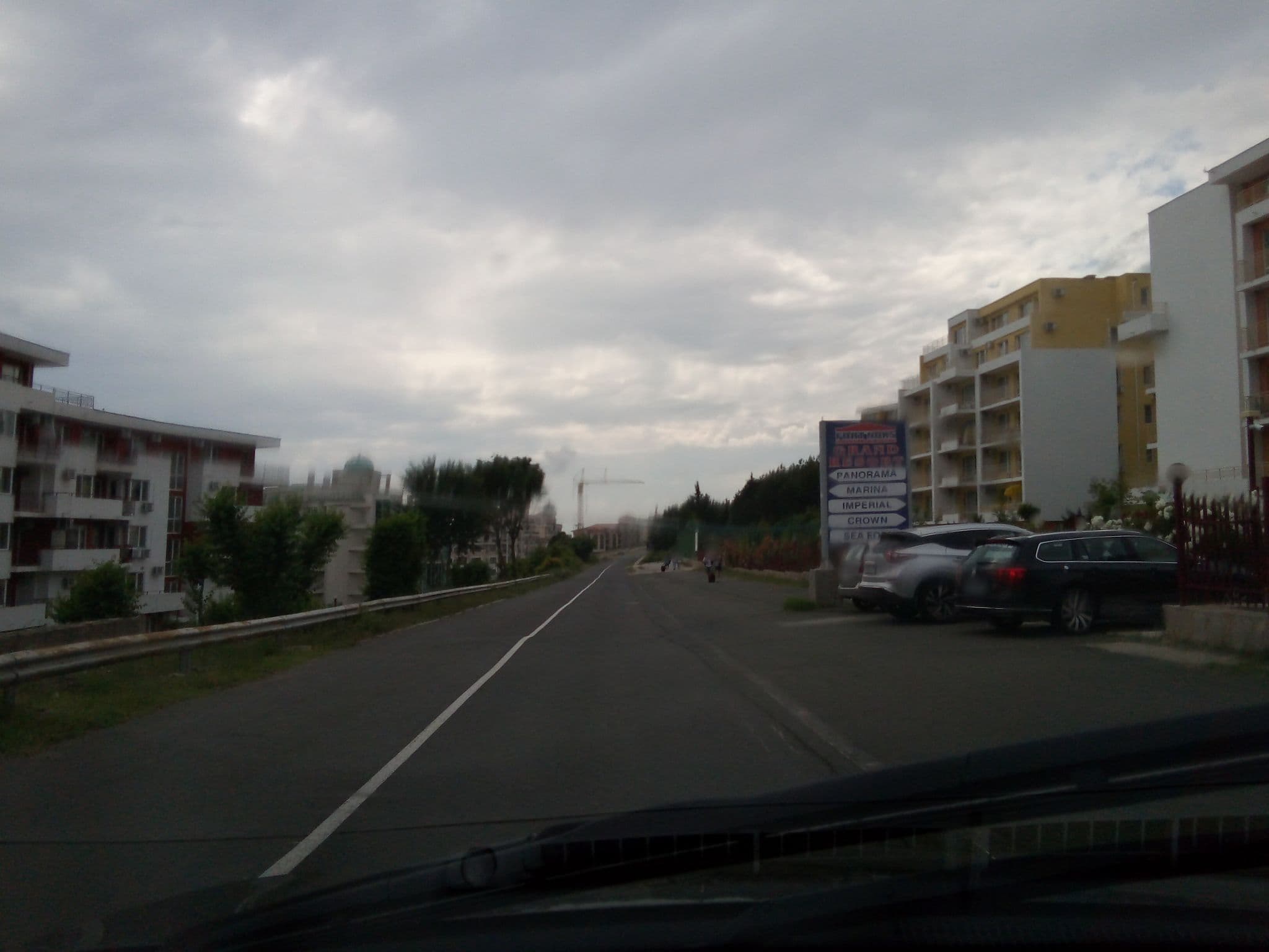 Street view near Fort Noks Grand Resort, Sveti Vlas — © micmin1972 (CC BY-SA · Mapillary)