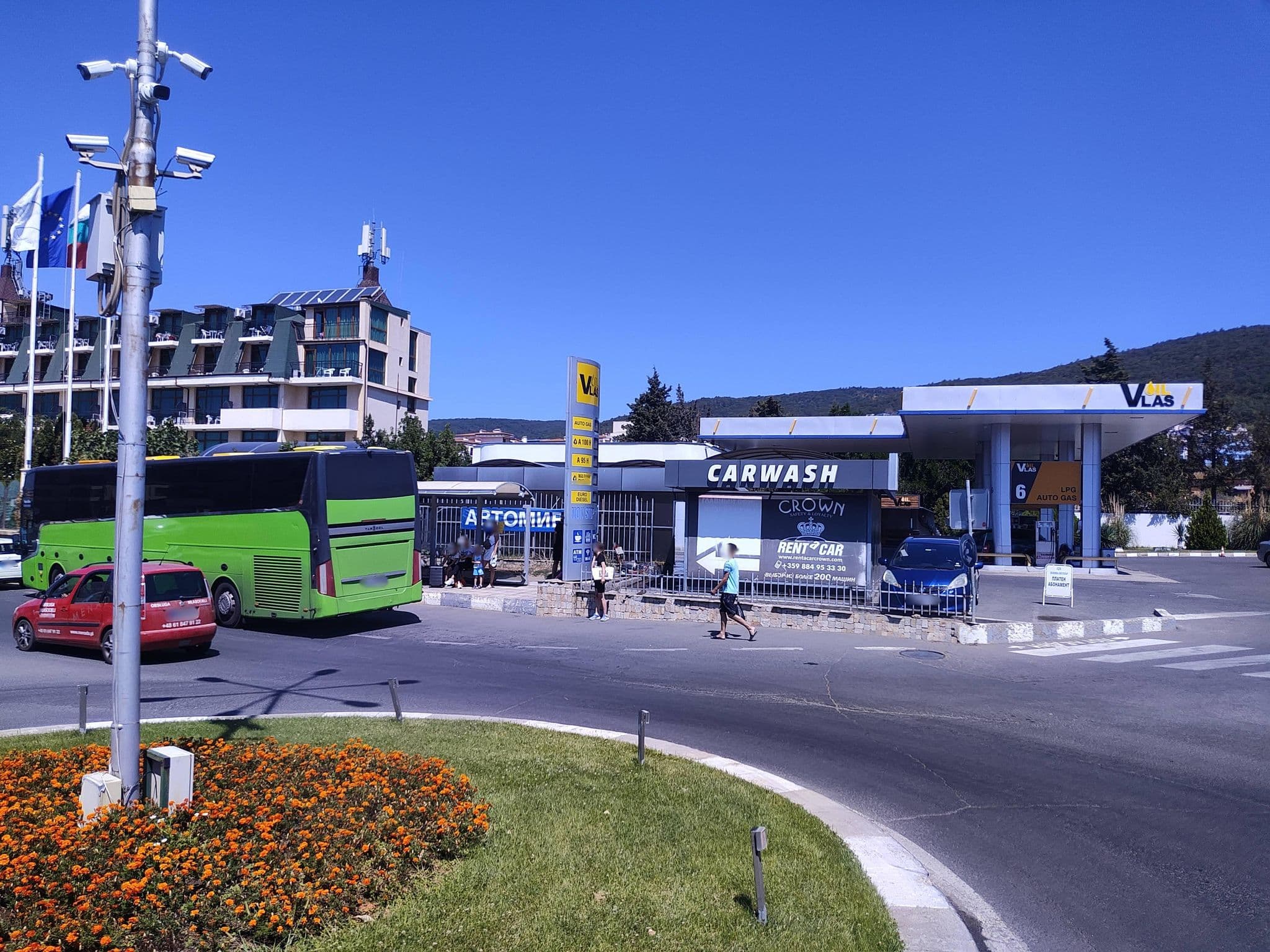 Street view near Hotel Julia, Sv. Vlas, Sveti Vlas — © approksimator (CC BY-SA · Mapillary)