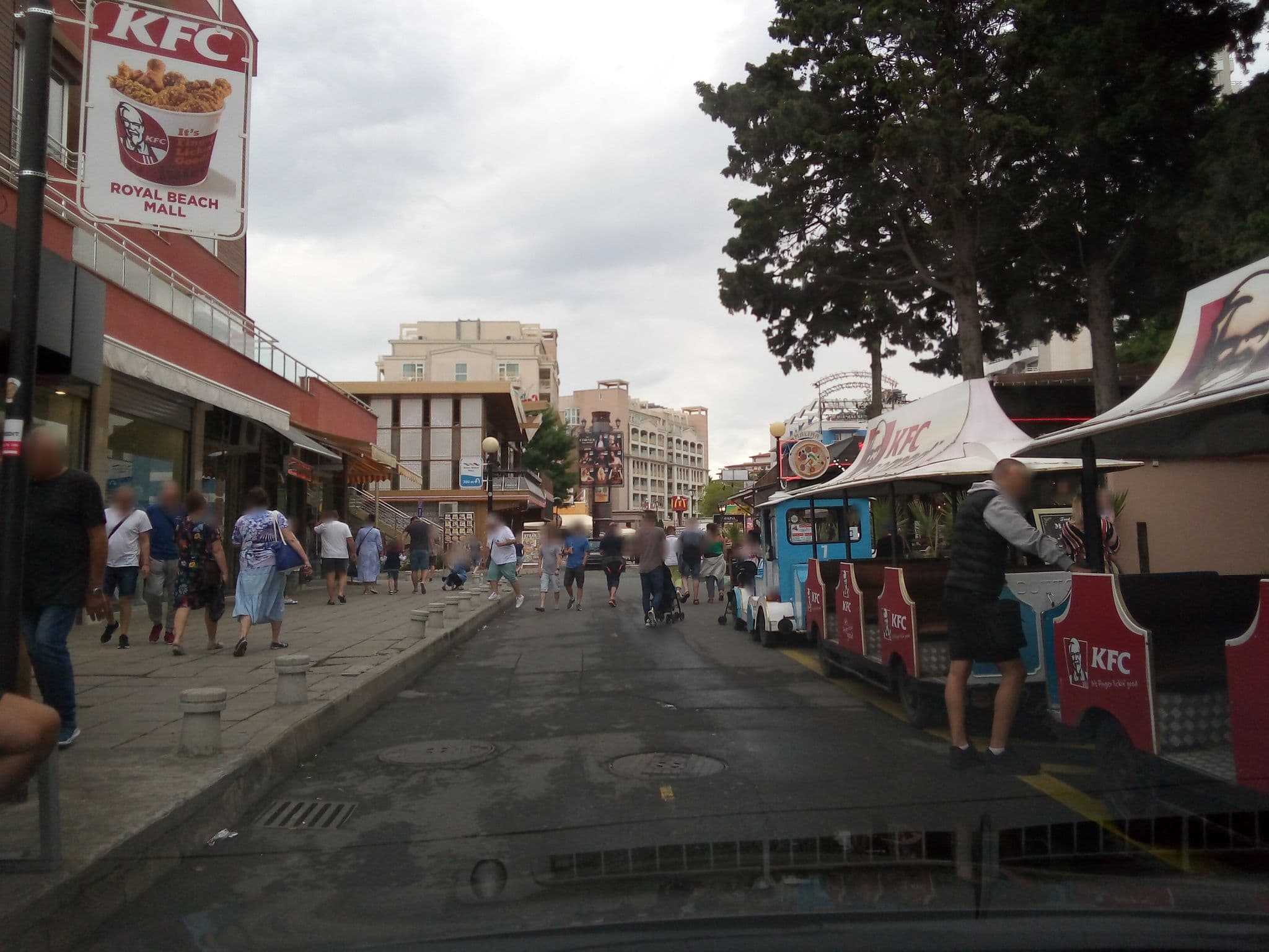 Street view near Hotel Maverick, Sveti Vlas — © micmin1972 (CC BY-SA · Mapillary)