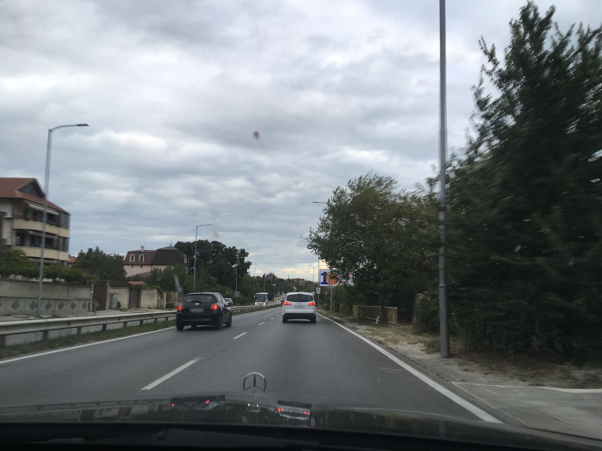 Street view near хотел траката, Varna — © romanshikin (CC BY-SA · Mapillary)