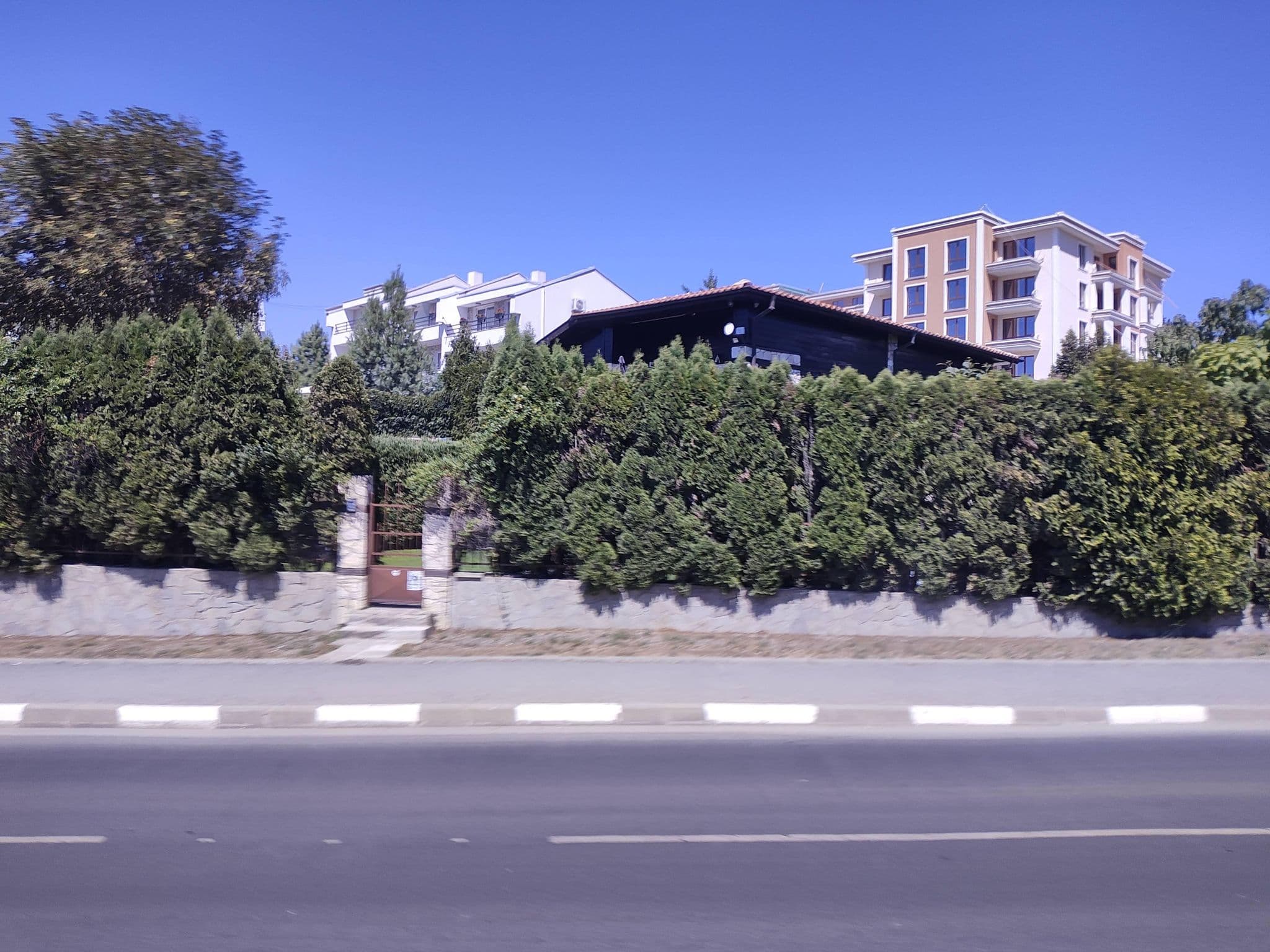 Street view near Sunny Ateo, Sveti Vlas — © approksimator (CC BY-SA · Mapillary)