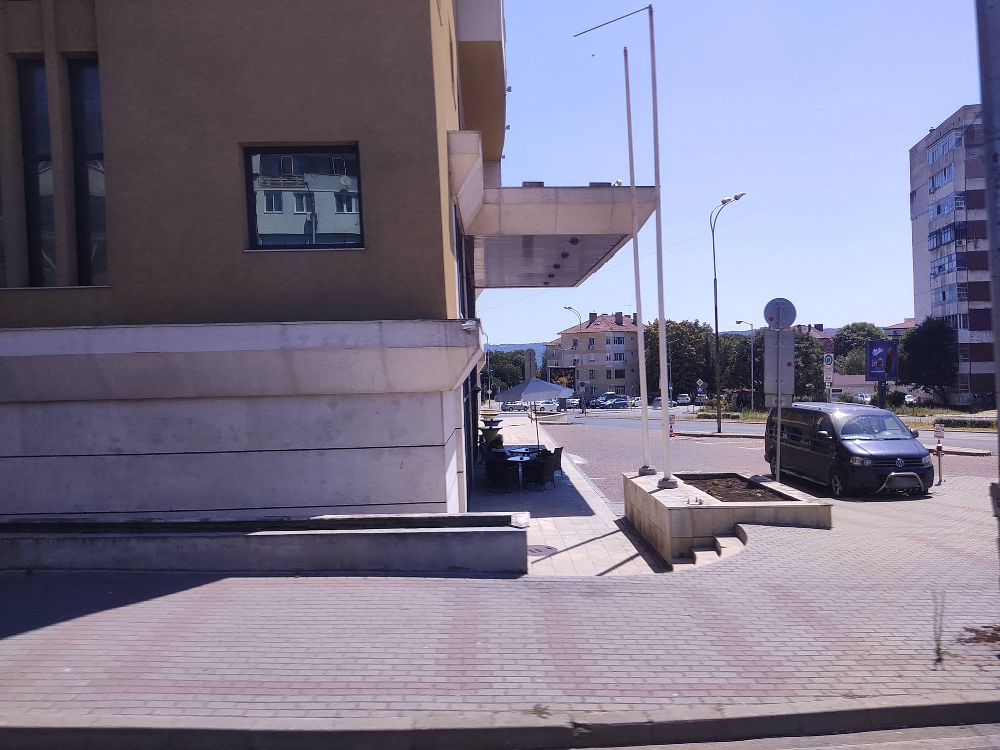Street view near Golden Tullip, Varna — © approksimator (CC BY-SA · Mapillary)