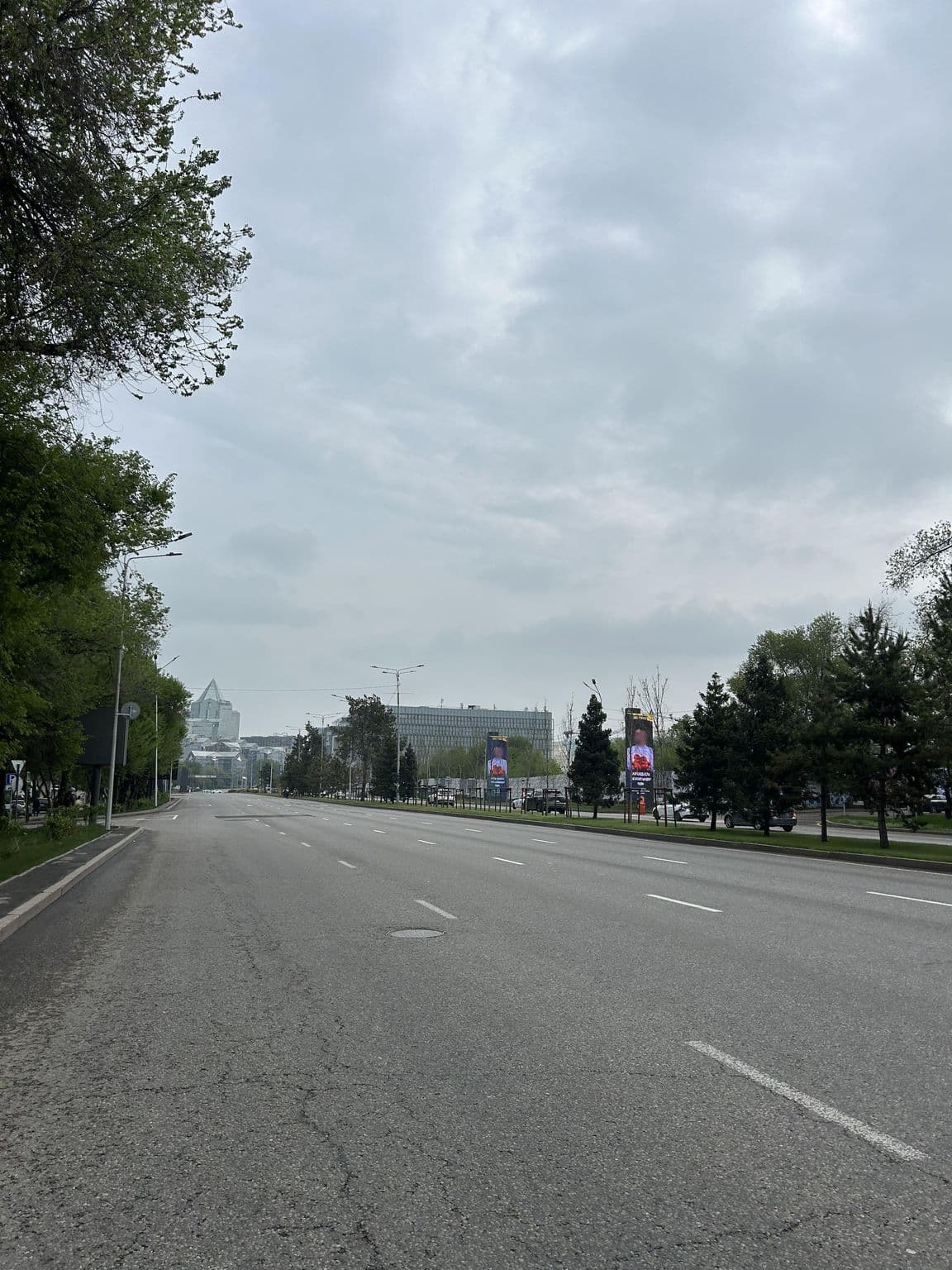 Street view near Keremet, Almaty — © ruslan_fat (CC BY-SA · Mapillary)
