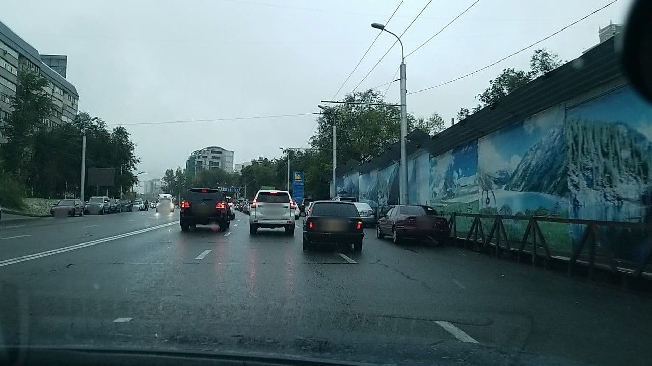 Street view near Holiday Inn Express, Almaty — © jacquesbure (CC BY-SA · Mapillary)