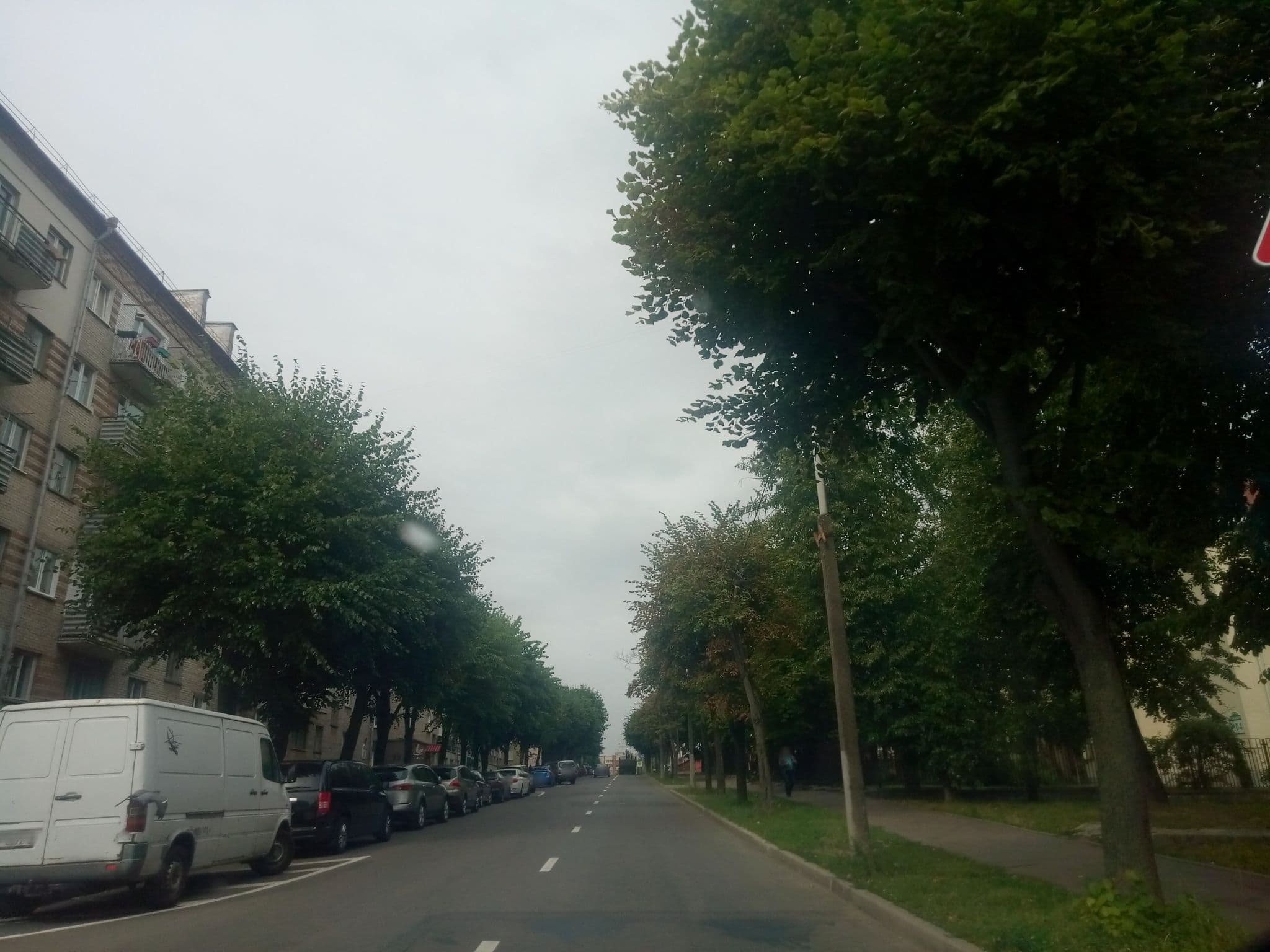 Street view near Квартира На Р. Люксембург, Minsk — © diversant (CC BY-SA · Mapillary)