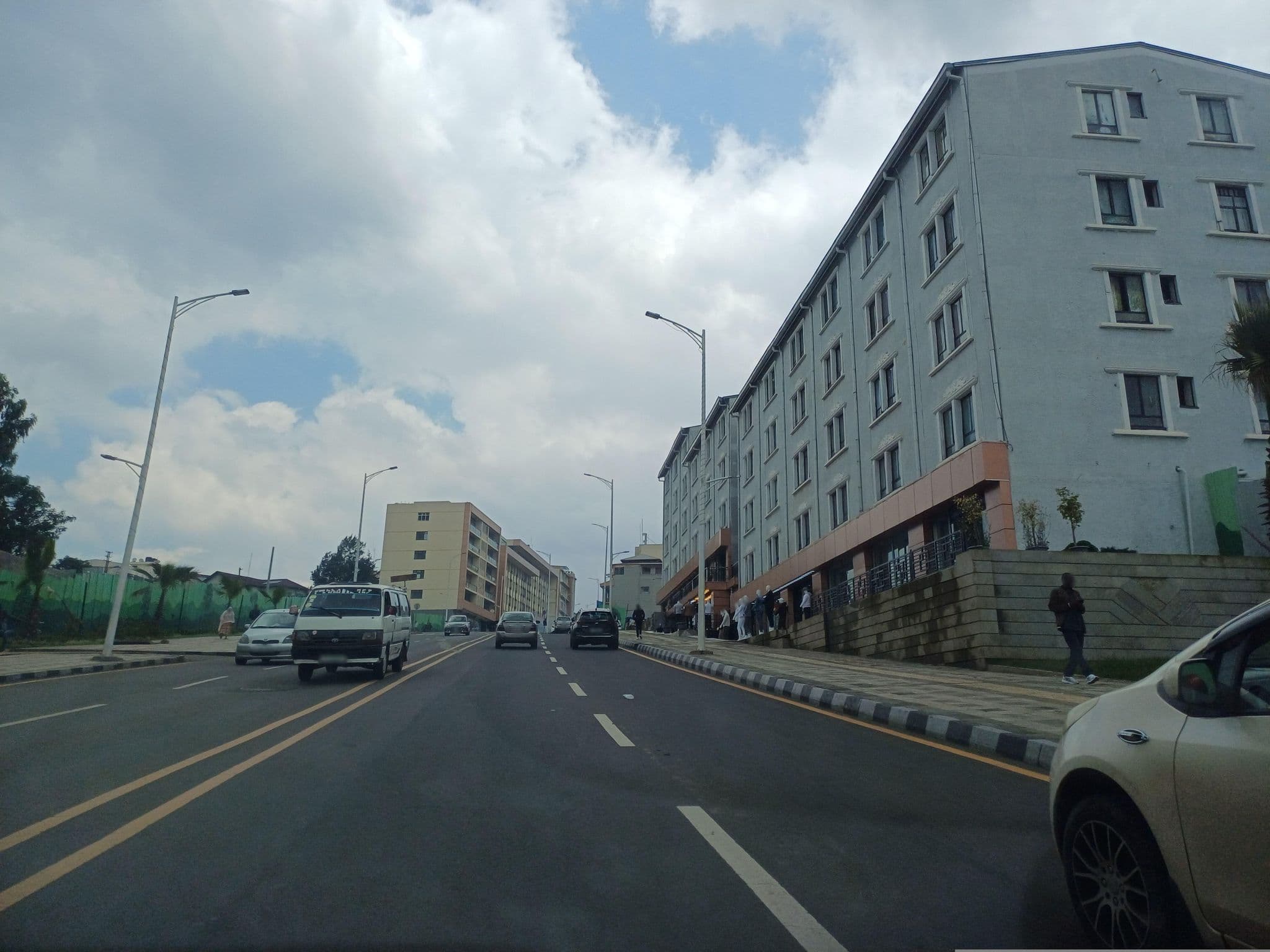 Street view near Big Tree Hotel, Addis Ababa — © Agraw (CC BY-SA · Mapillary)