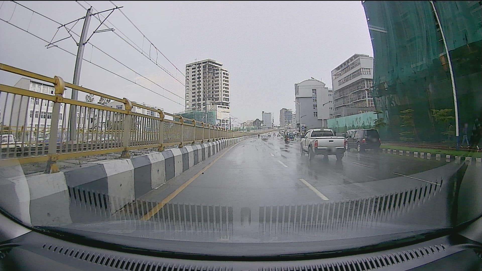 Street view near Beshale Hotel, Addis Ababa — © amtxi (CC BY-SA · Mapillary)