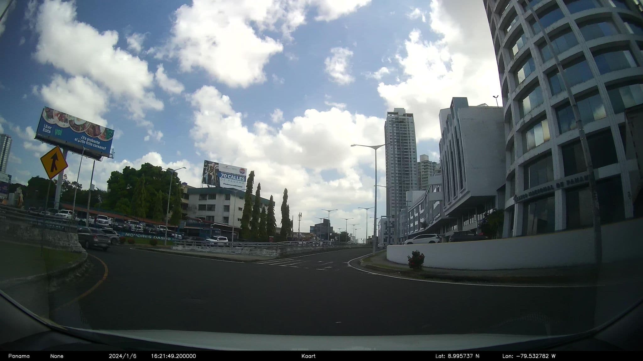 Street view near hola, Panama City — © kaart_2 (CC BY-SA · Mapillary)