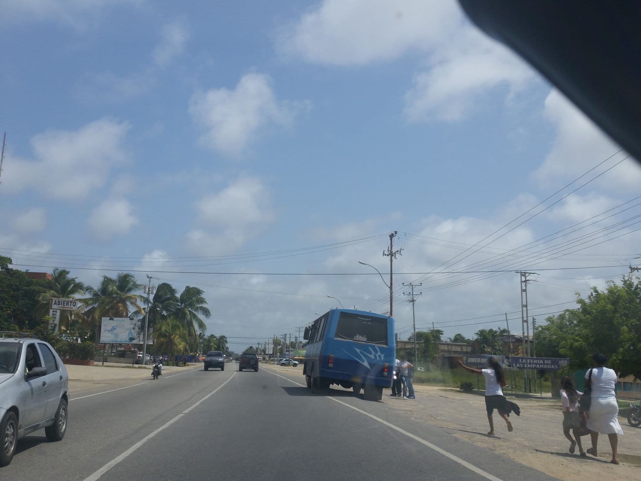 Street view near Hotel Baywatch, Tucacas — © albertoq2004 (CC BY-SA · Mapillary)