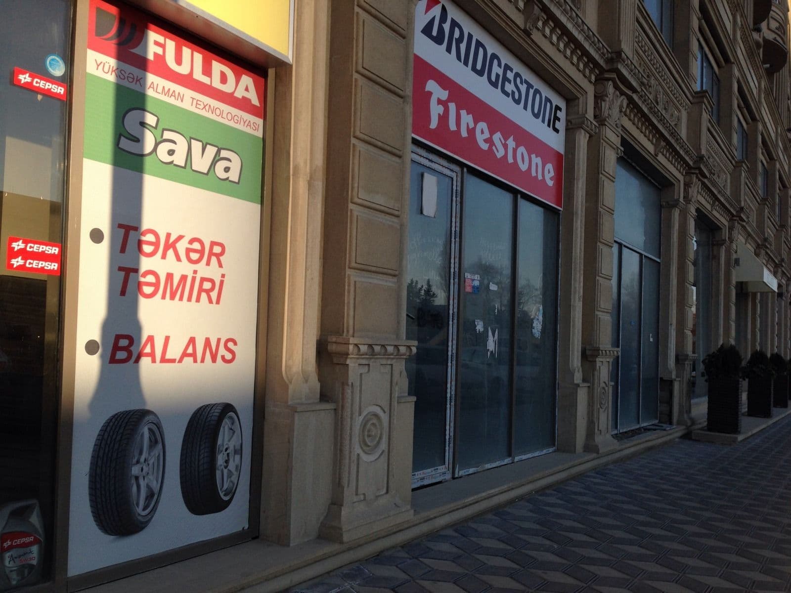 Street view near Rusel Hotel, Baku — © geomapper69 (CC BY-SA · Mapillary)