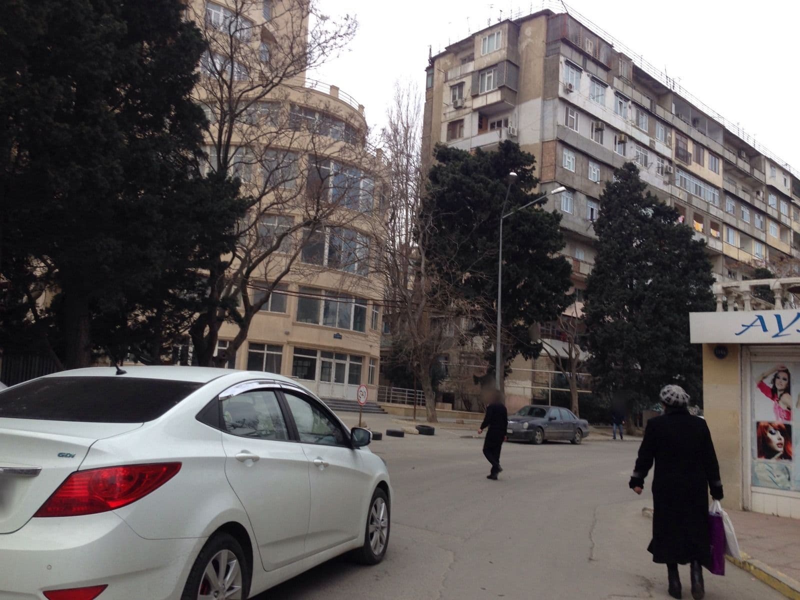 Street view near Naftalan Guest House, Baku — © geomapper69 (CC BY-SA · Mapillary)