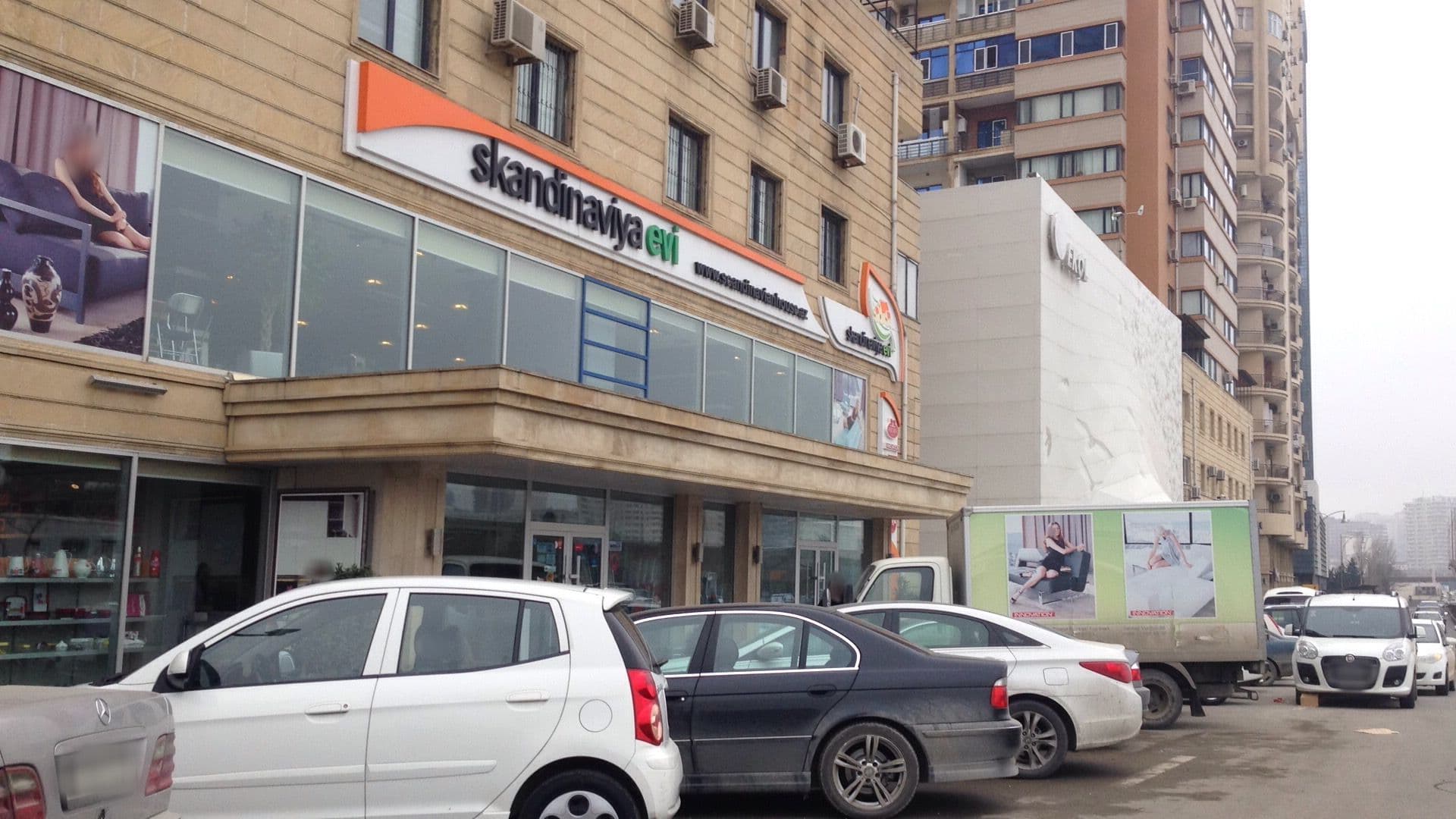 Street view near High Park Hotel, Baku — © geomapper69 (CC BY-SA · Mapillary)