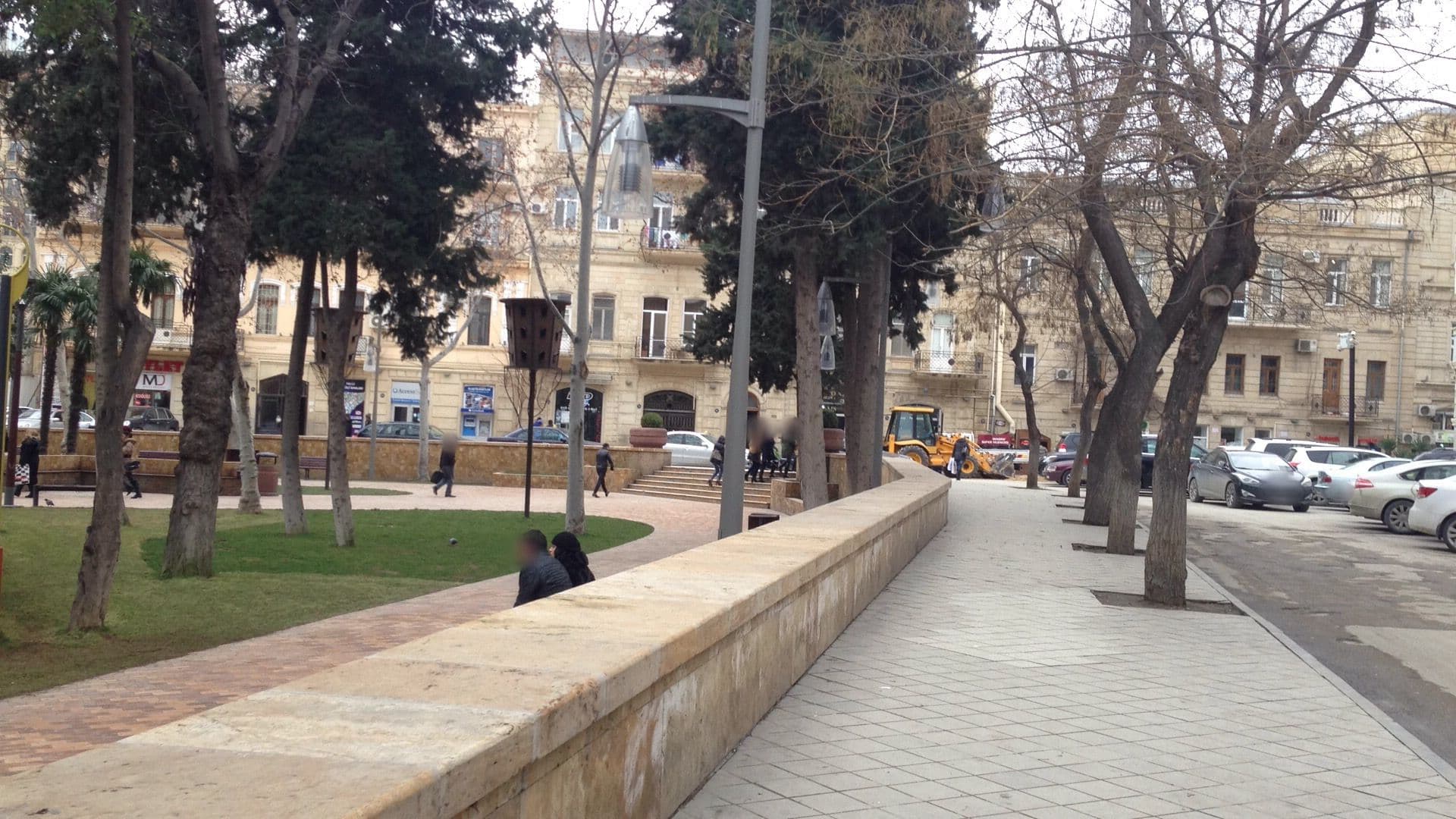 Street view near Centrum Hostel, Baku — © geomapper69 (CC BY-SA · Mapillary)