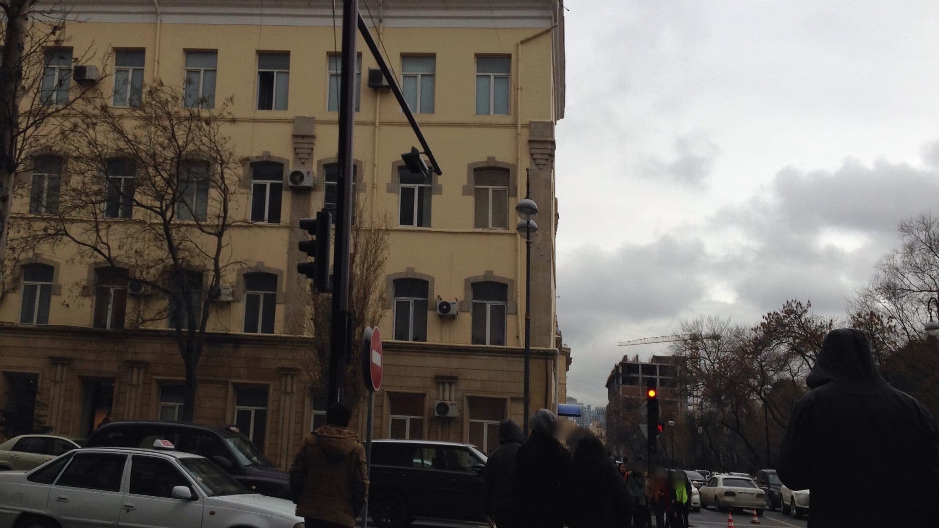 Street view near Parkside Hotel & Apartments, Baku — © geomapper69 (CC BY-SA · Mapillary)