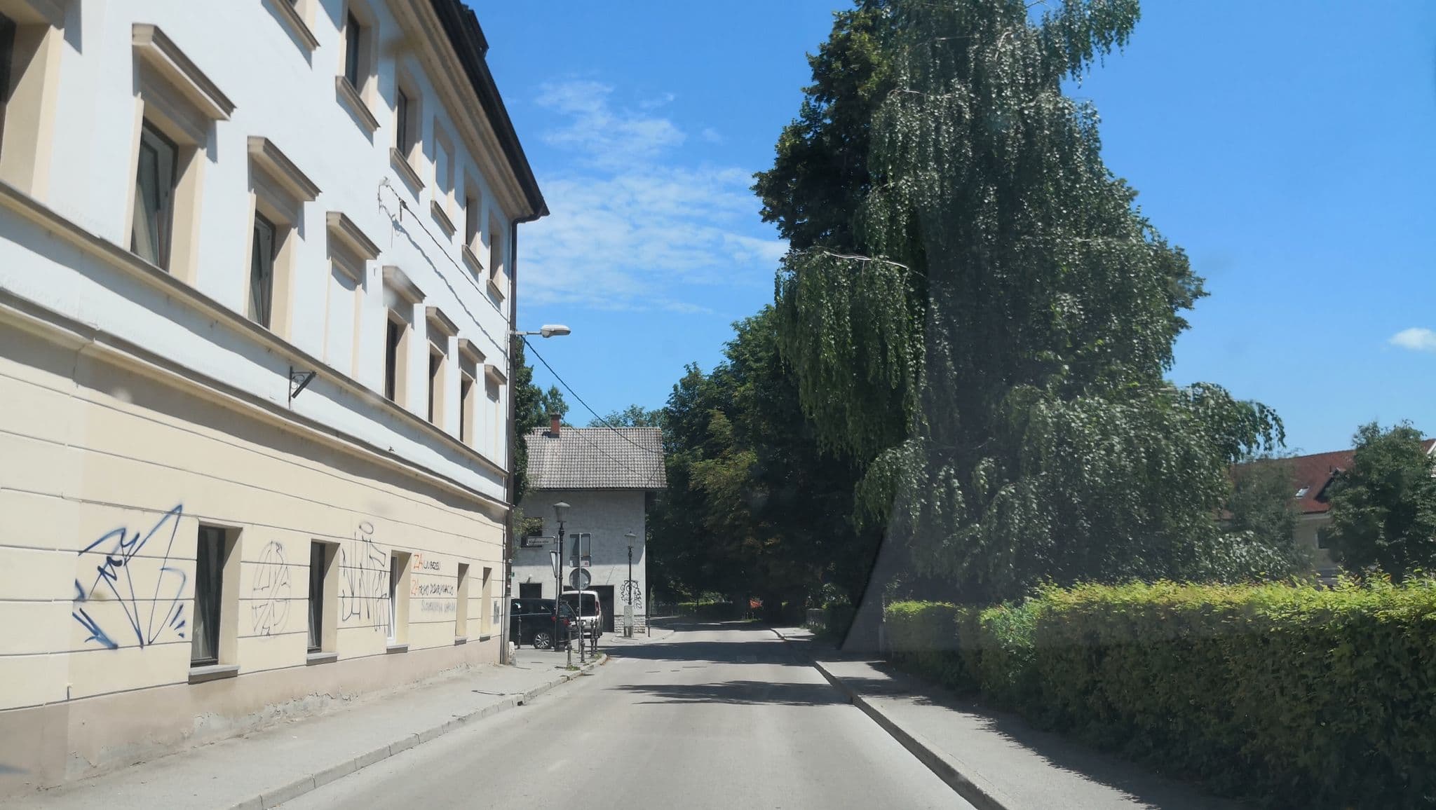 Street view near Ljubljana Gardens Apartment, Ljubljana — © stefanb (CC BY-SA · Mapillary)