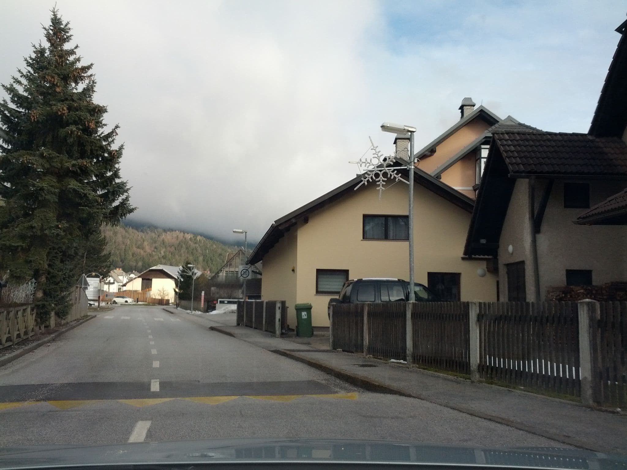 Street view near Penzion Lipa, Kranjska Gora — © lesko987 (CC BY-SA · Mapillary)