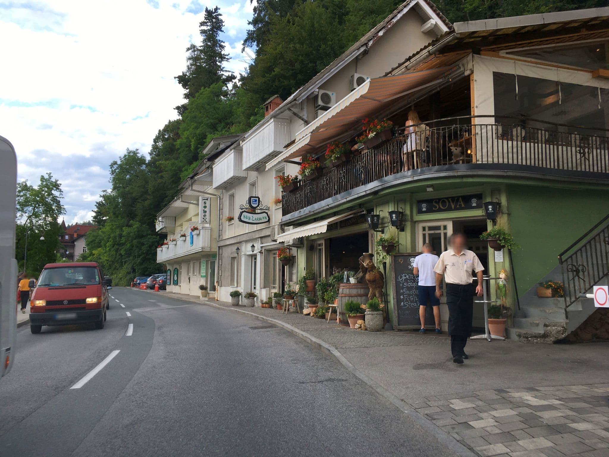 Street view near Apartmaji Panorama, Bled — © istefanos (CC BY-SA · Mapillary)