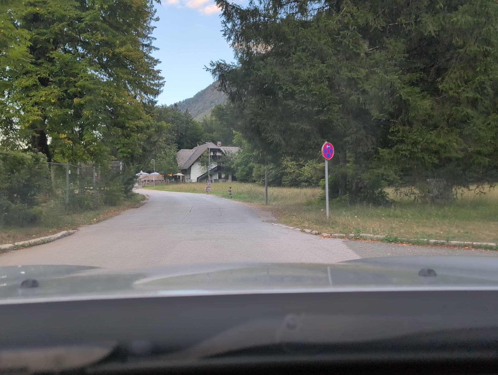 Street view near Hotel Zlatorog, Bohinjska Bistrica — © Fulgidus (CC BY-SA · Mapillary)