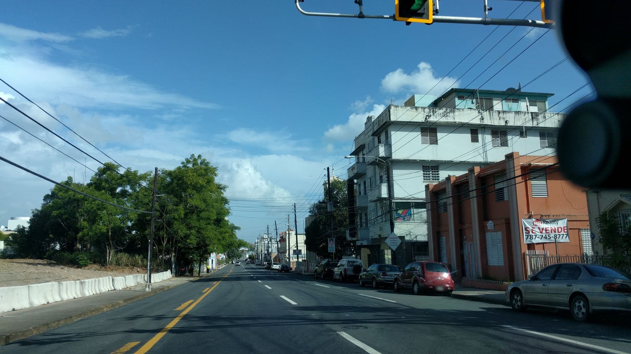 Street view near 1802 at San Juan, Eleanor Roosevelt — © jmoliver (CC BY-SA · Mapillary)
