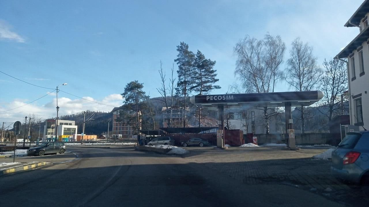 Street view near Simeria, Gura Humorului — © tavi (CC BY-SA · Mapillary)