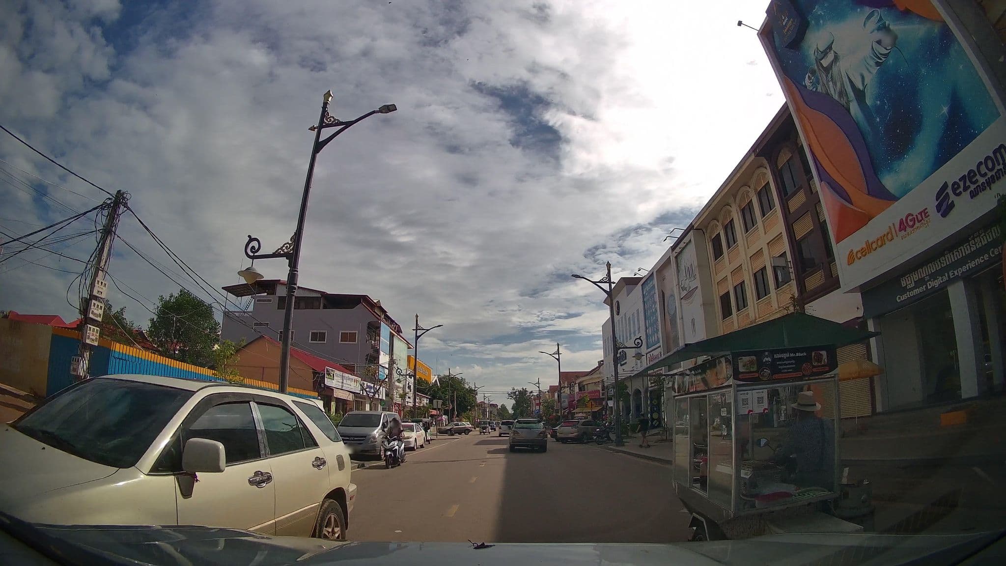 Street view near Golden Temple Guest House, Siem Reap — © ThailandCambodia (CC BY-SA · Mapillary)