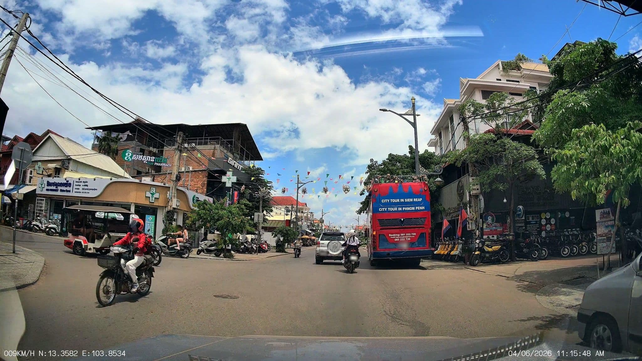 Street view near 1953 Siam Reap Hostel, Siem Reap — © ThailandCambodia (CC BY-SA · Mapillary)