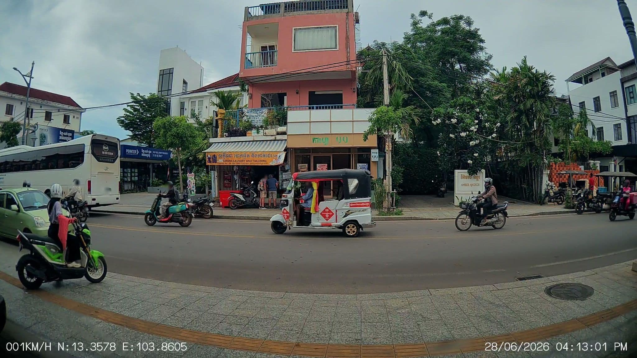 Street view near Green Town Guesthouse, Siem Reap — © ThailandCambodia (CC BY-SA · Mapillary)