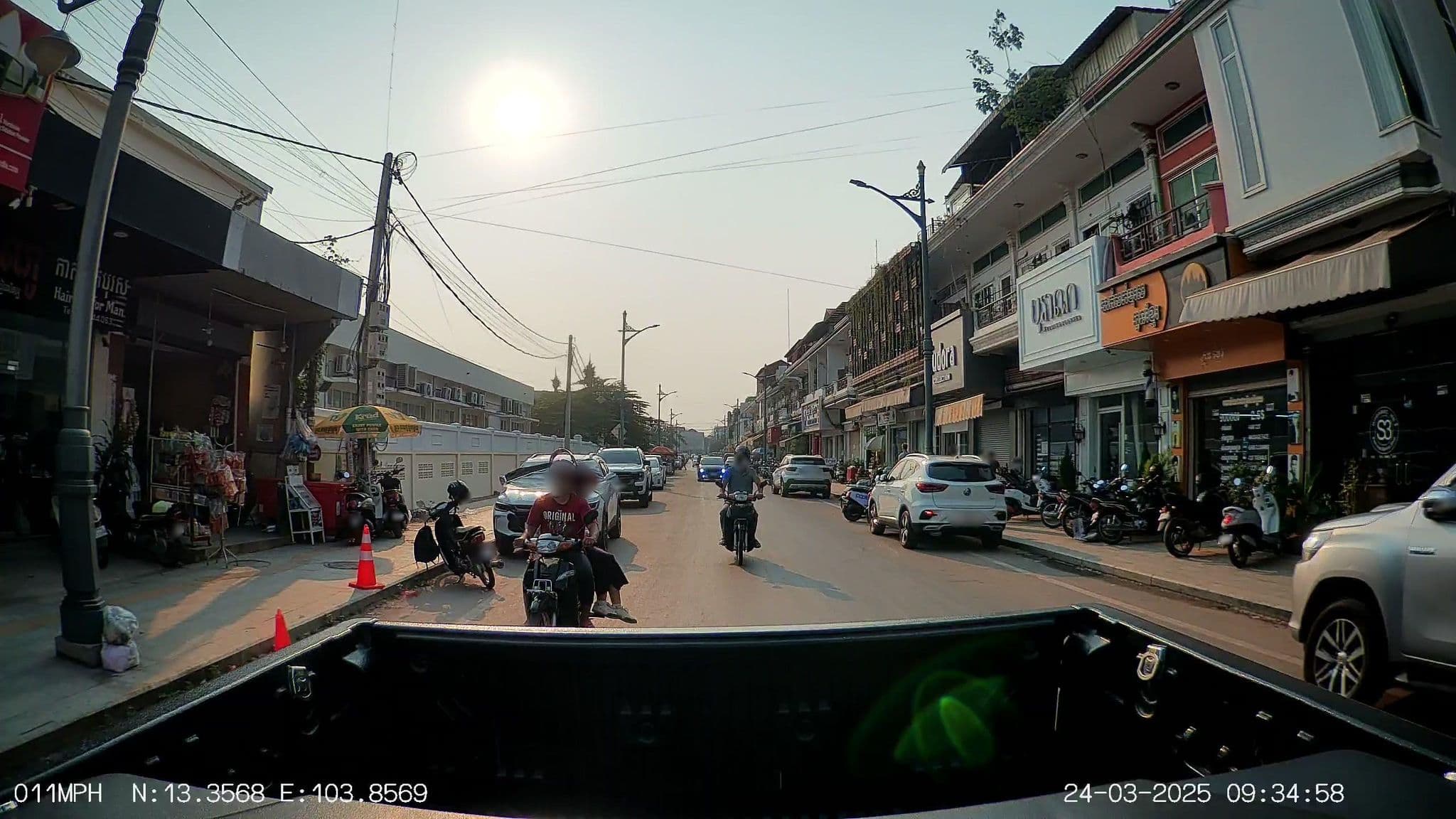 Street view near Avie Moriya Villa, Siem Reap — © ThailandCambodia (CC BY-SA · Mapillary)