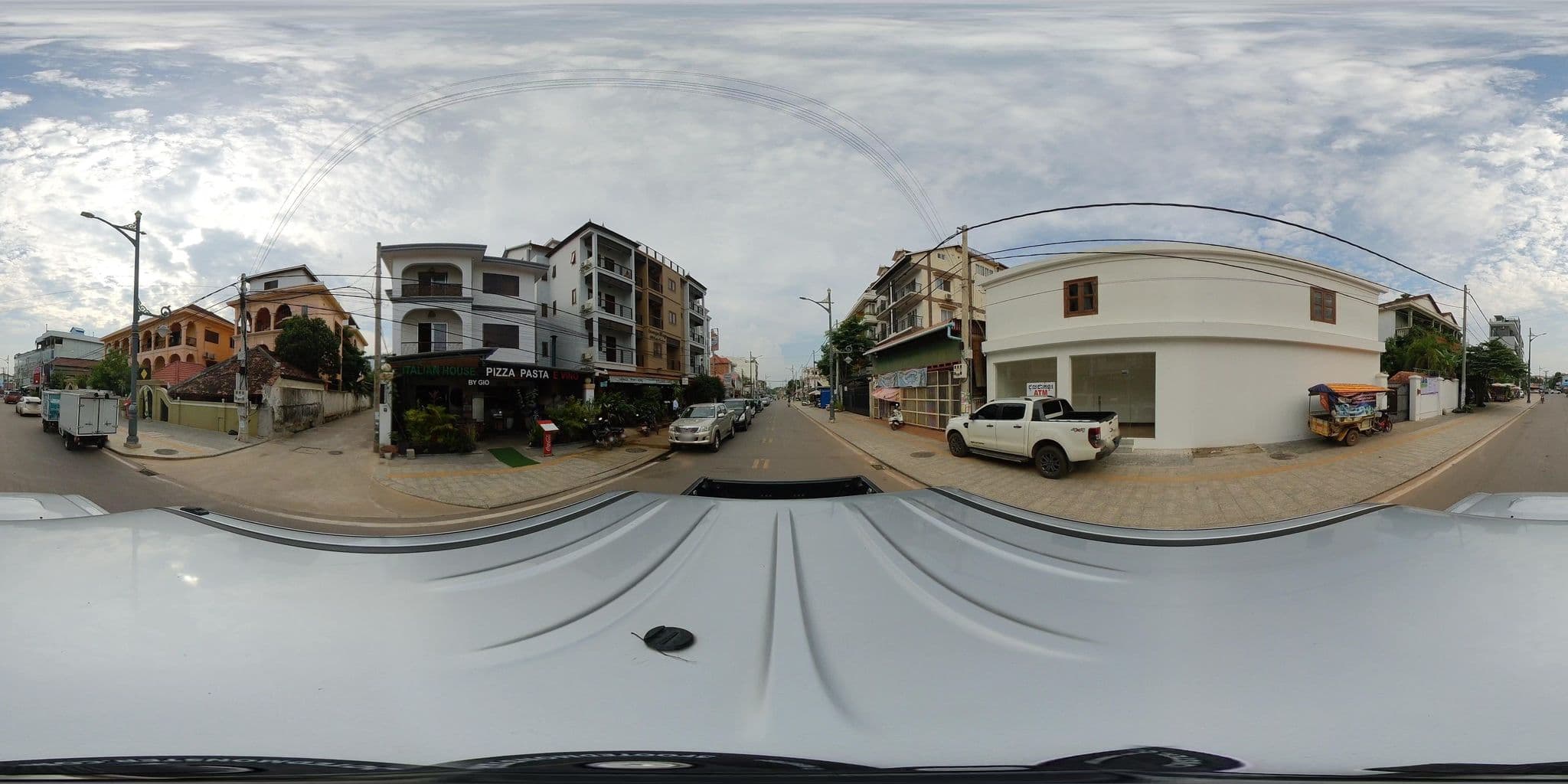 Street view near Im Malis Hotel, Siem Reap — © ThailandCambodia (CC BY-SA · Mapillary)