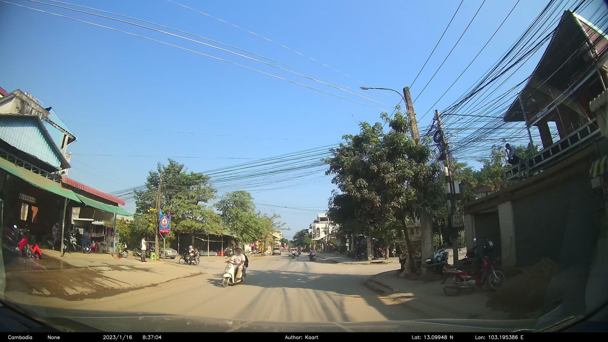 Street view near 333 Guesthouse, Battambang — © kaart_2 (CC BY-SA · Mapillary)