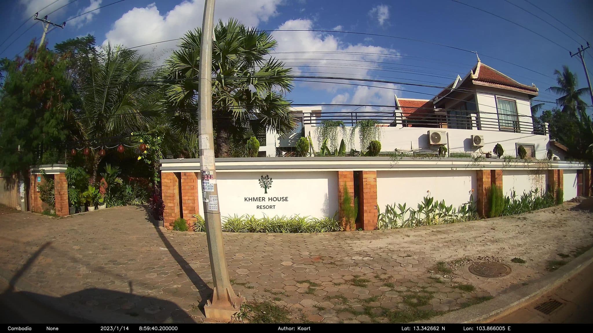 Street view near Onederz Khmer House, Siem Reap — © kaart_2 (CC BY-SA · Mapillary)