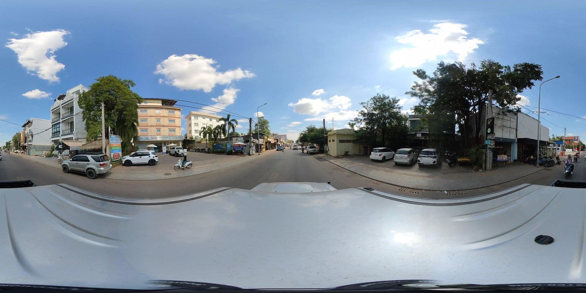 Street view near Cafe Lodge, Siem Reap — © ThailandCambodia (CC BY-SA · Mapillary)