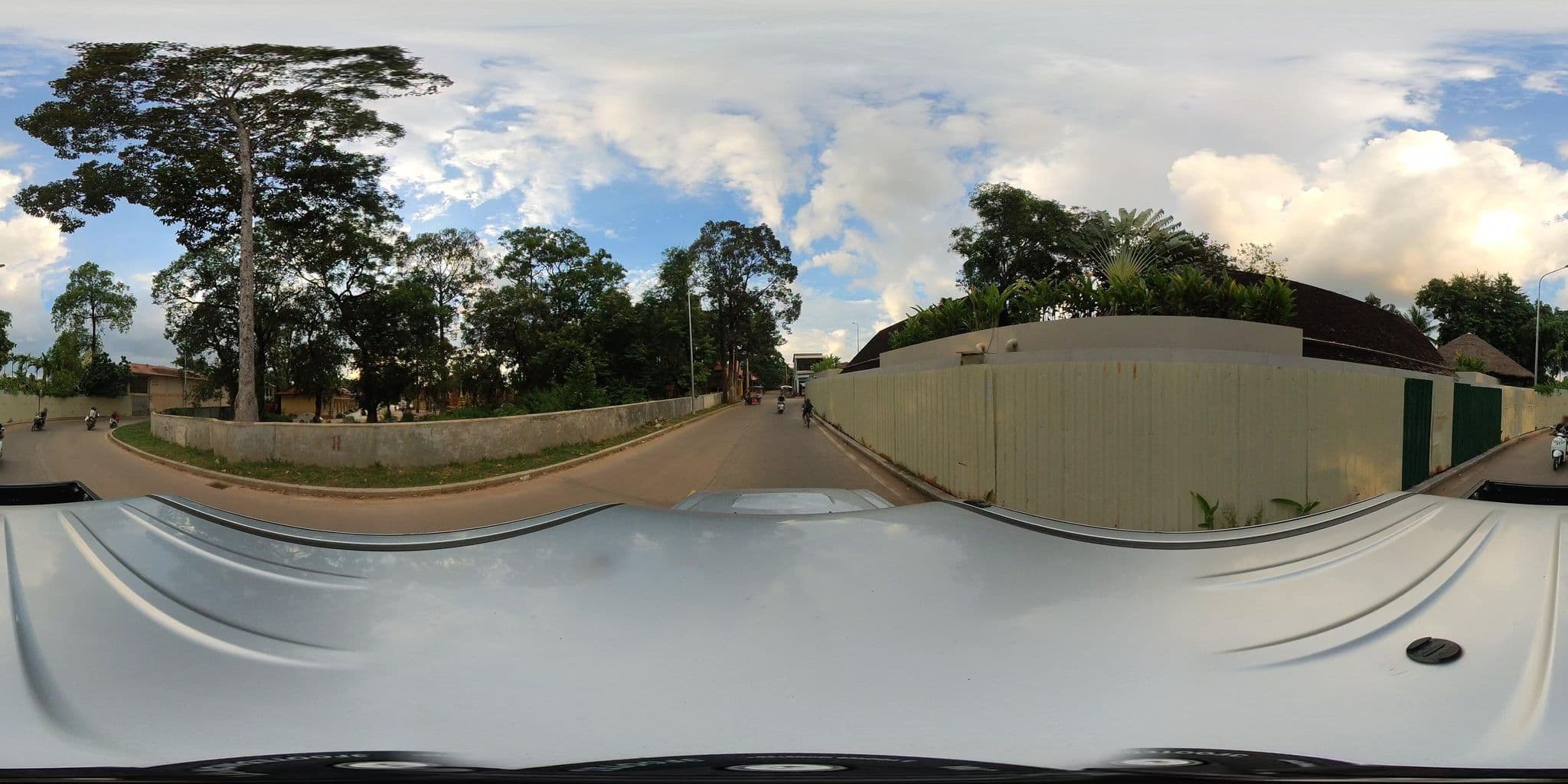 Street view near Foreign Correspondents' Club, Angkor, Siem Reap — © ThailandCambodia (CC BY-SA · Mapillary)