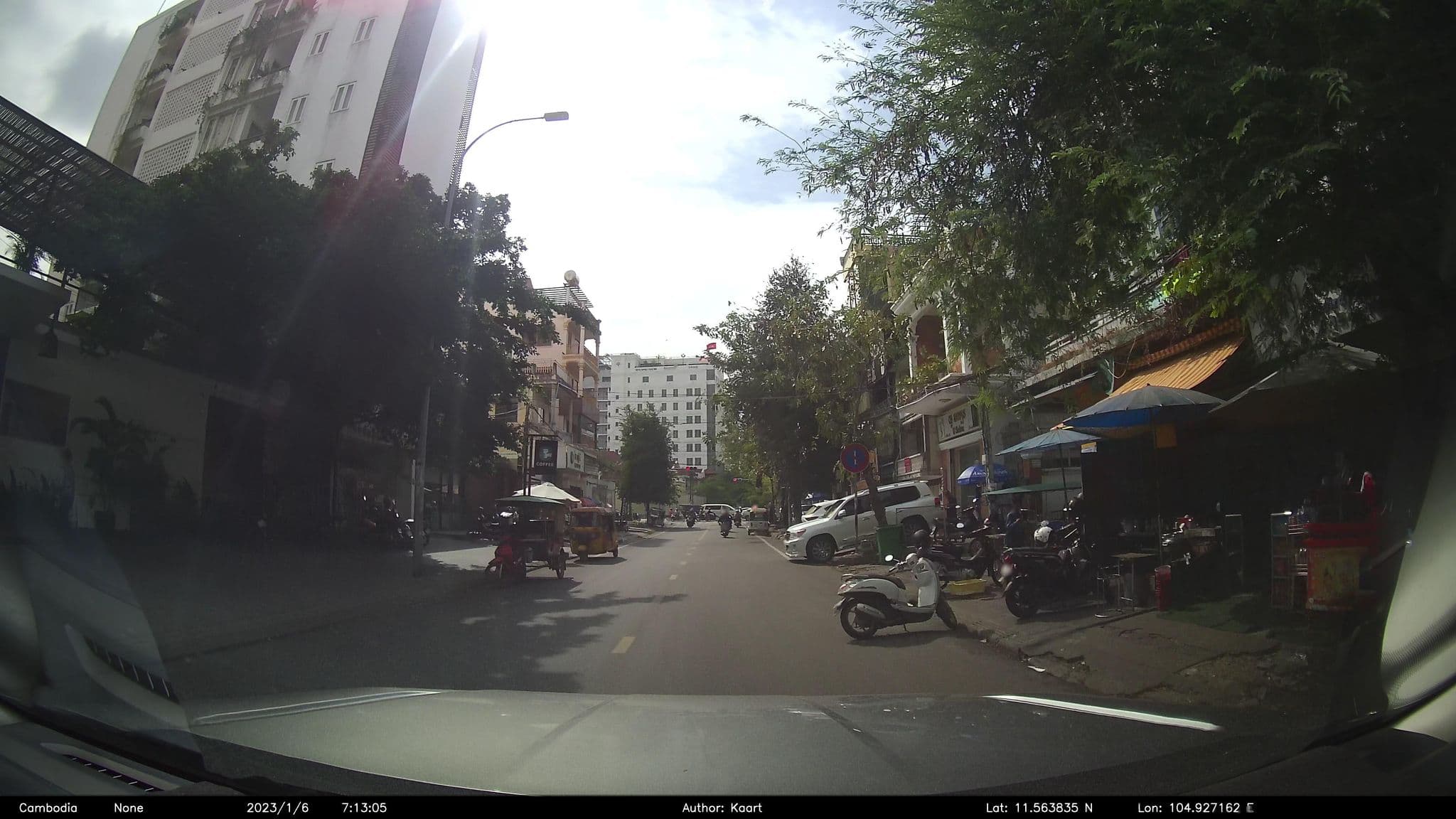 Street view near Eureka Villas, Phnom Penh — © kaart_2 (CC BY-SA · Mapillary)