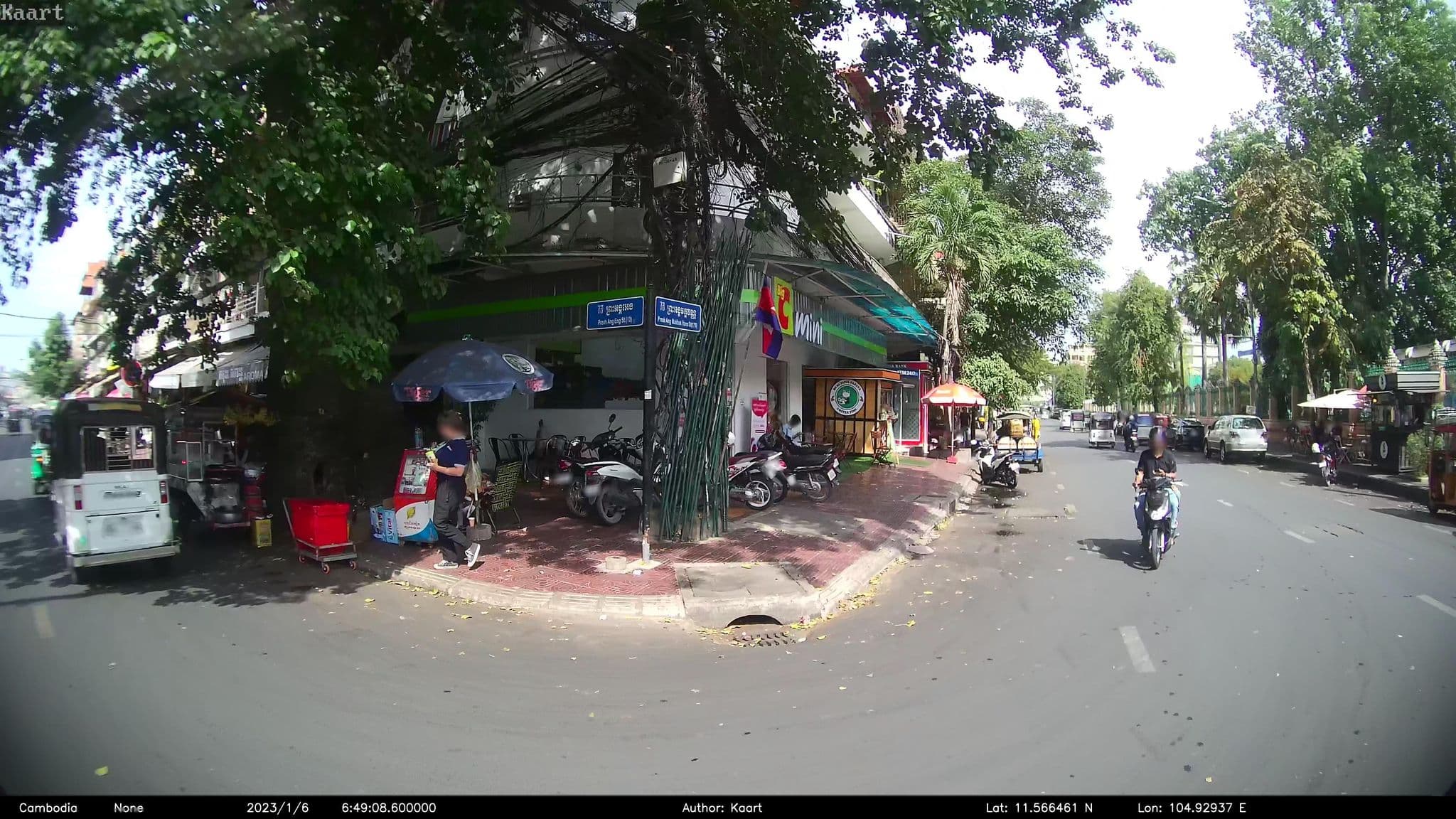 Street view near Harmony Phnom Penh Hotel, Phnom Penh — © kaart_2 (CC BY-SA · Mapillary)