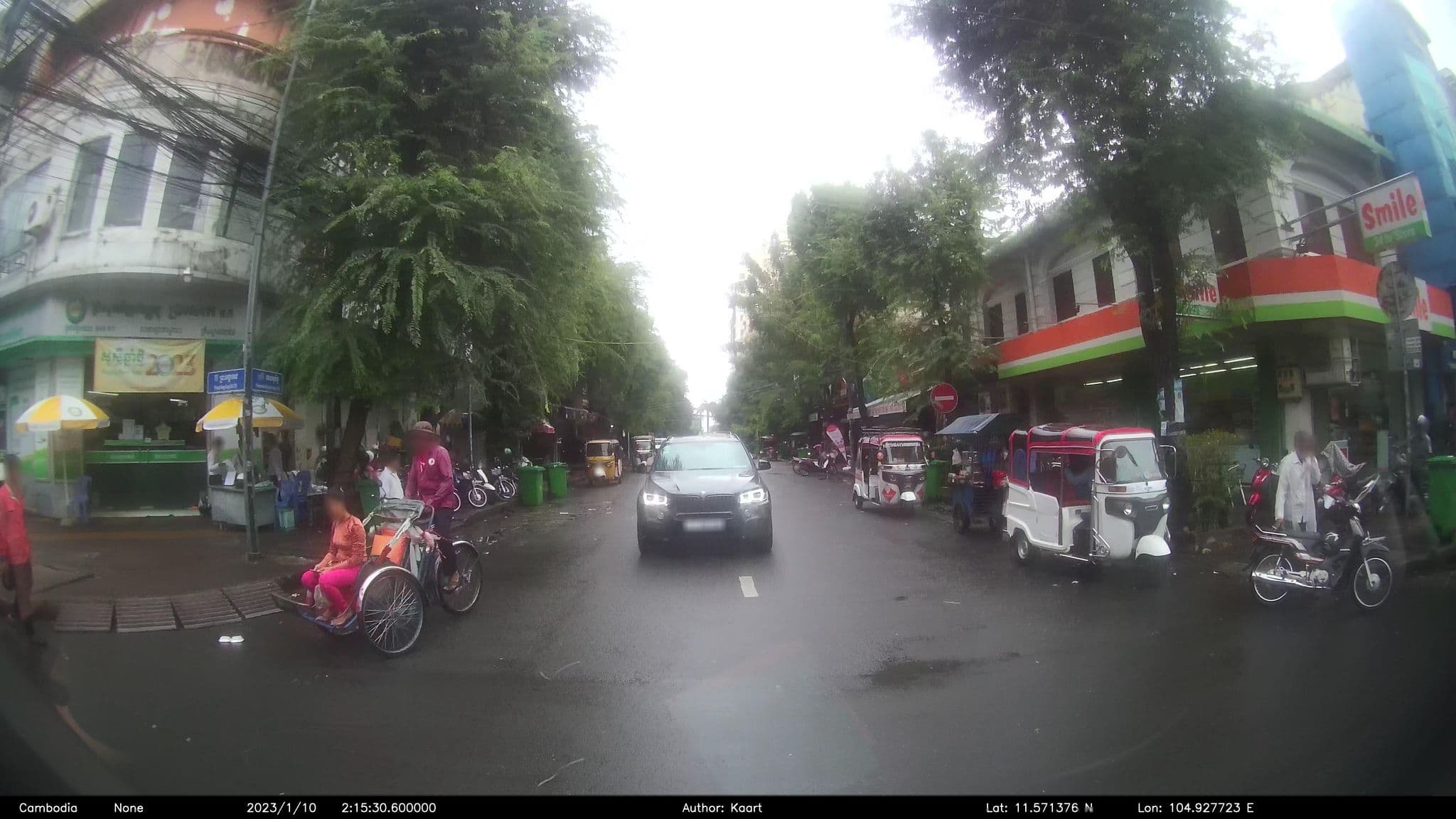 Street view near The Koki Tree, Phnom Penh — © kaart_2 (CC BY-SA · Mapillary)