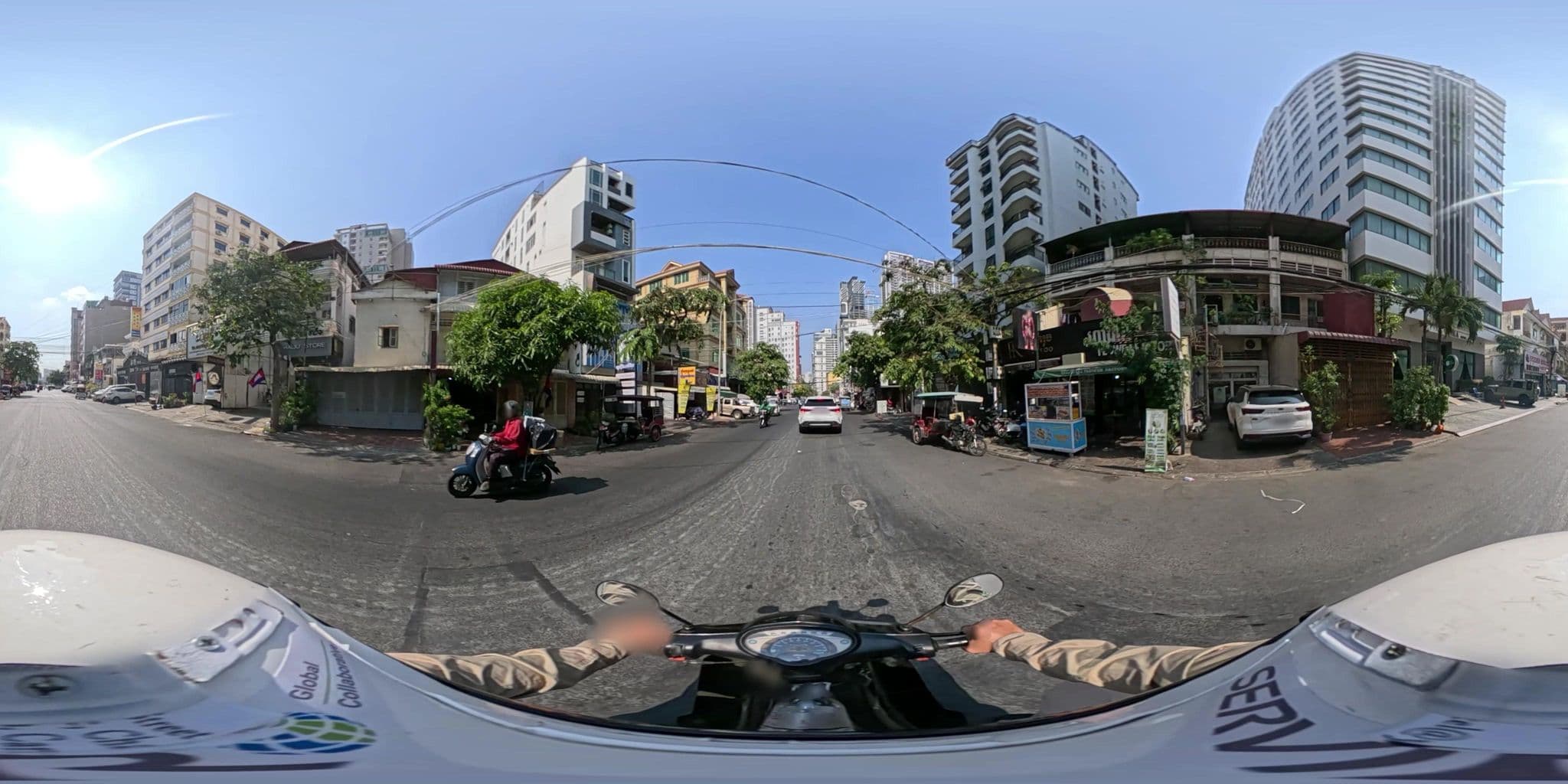 Street view near Onra Hotel, Phnom Penh — © vteck (CC BY-SA · Mapillary)
