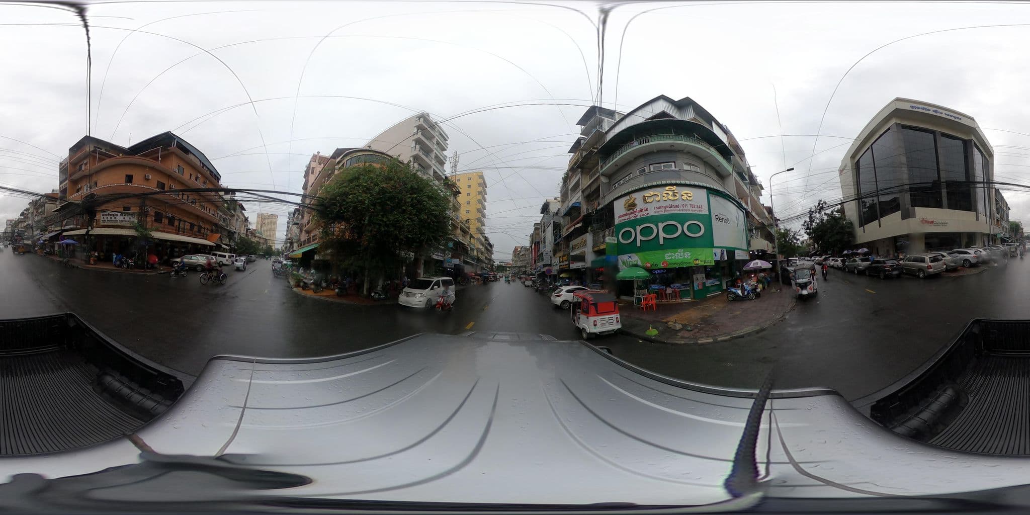 Street view near Dara Reang Say Hotel, Phnom Penh — © kaart_2 (CC BY-SA · Mapillary)