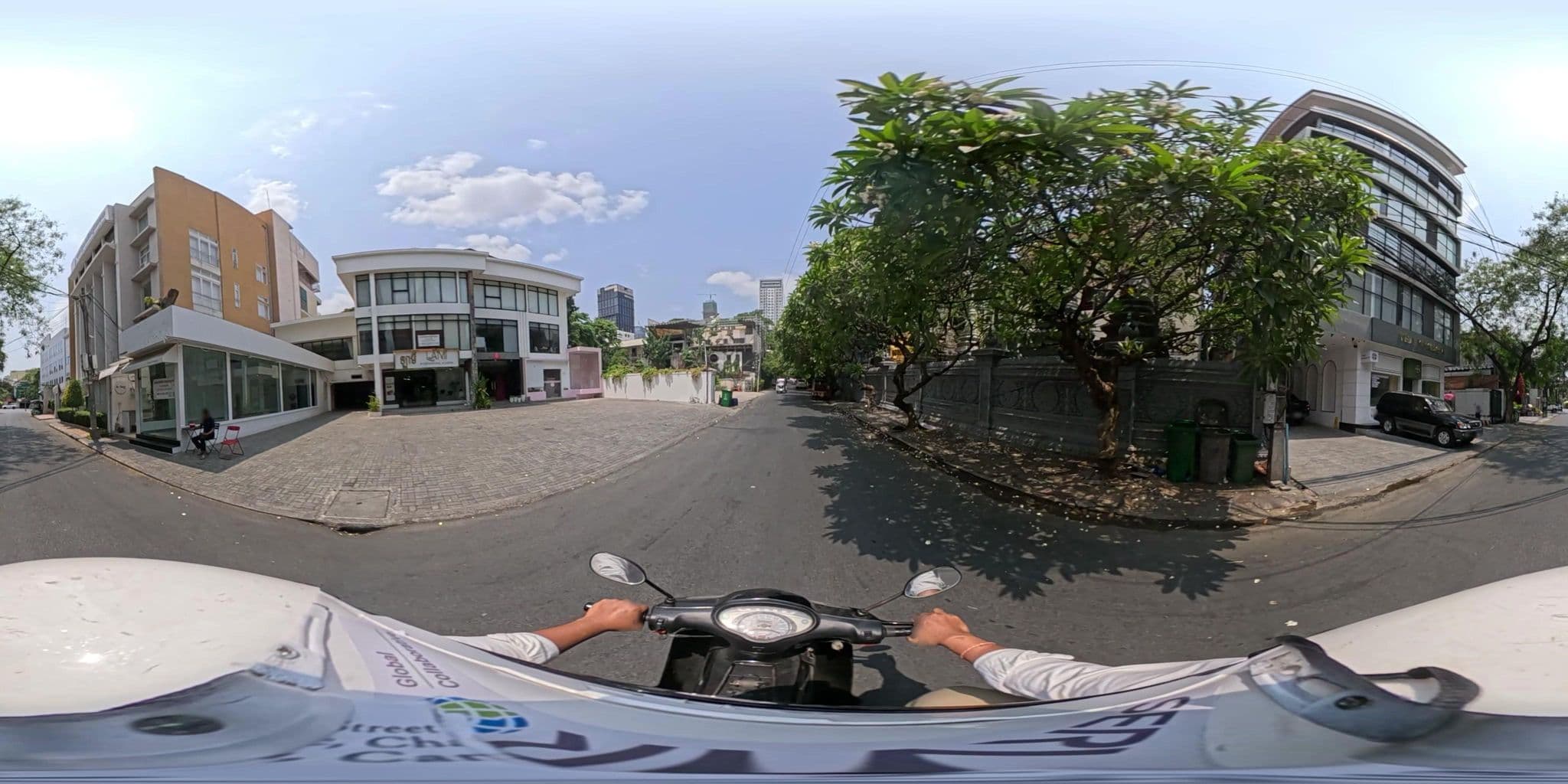 Street view near Le Safran La Suite, Phnom Penh — © vteck (CC BY-SA · Mapillary)