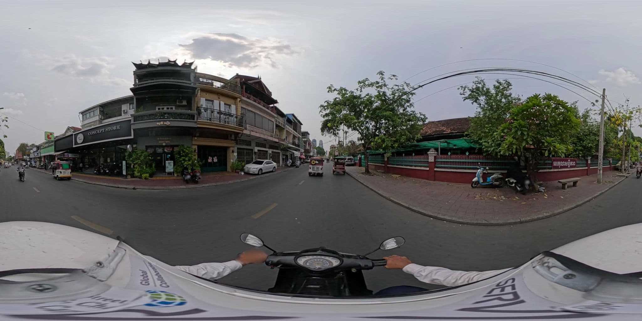 Street view near The Share Hostel, Phnom Penh — © vteck (CC BY-SA · Mapillary)