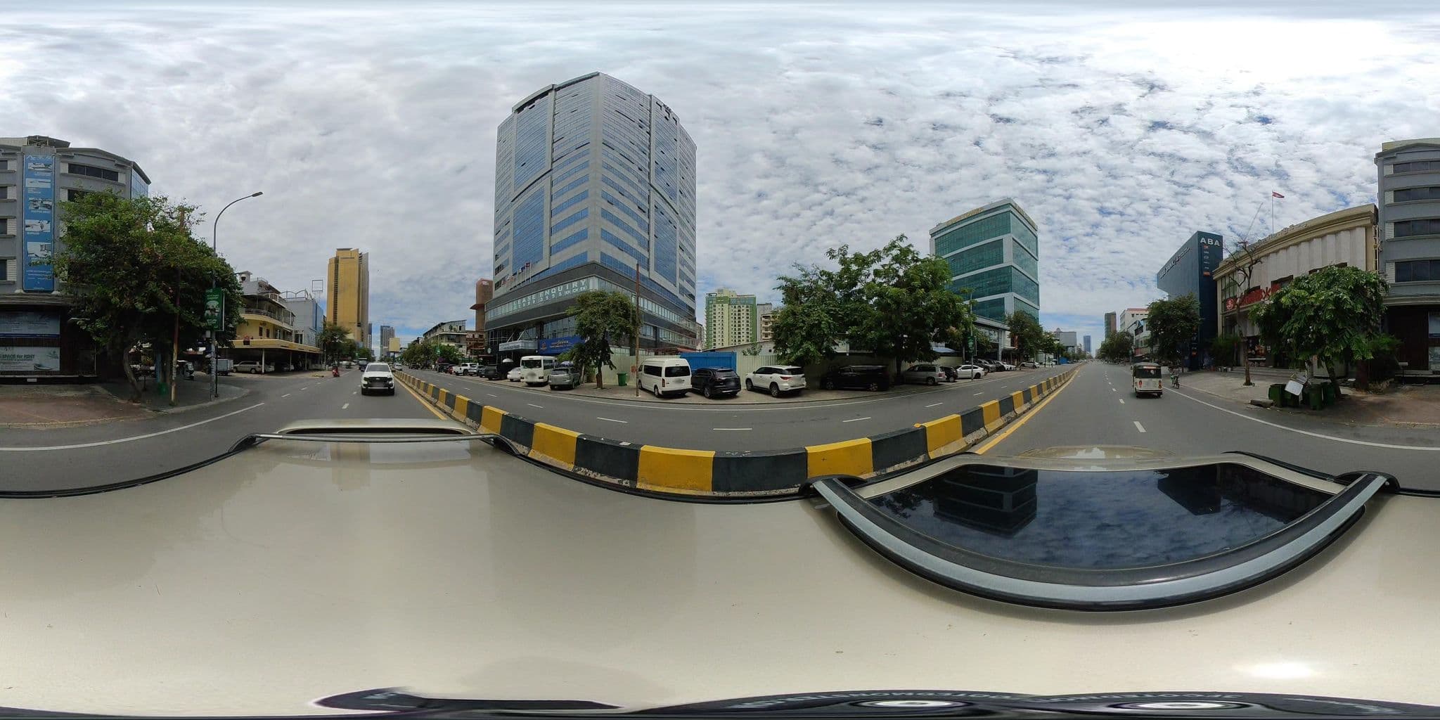 Street view near Phnom Penh Hotel, Phnom Penh — © ThailandCambodia (CC BY-SA · Mapillary)