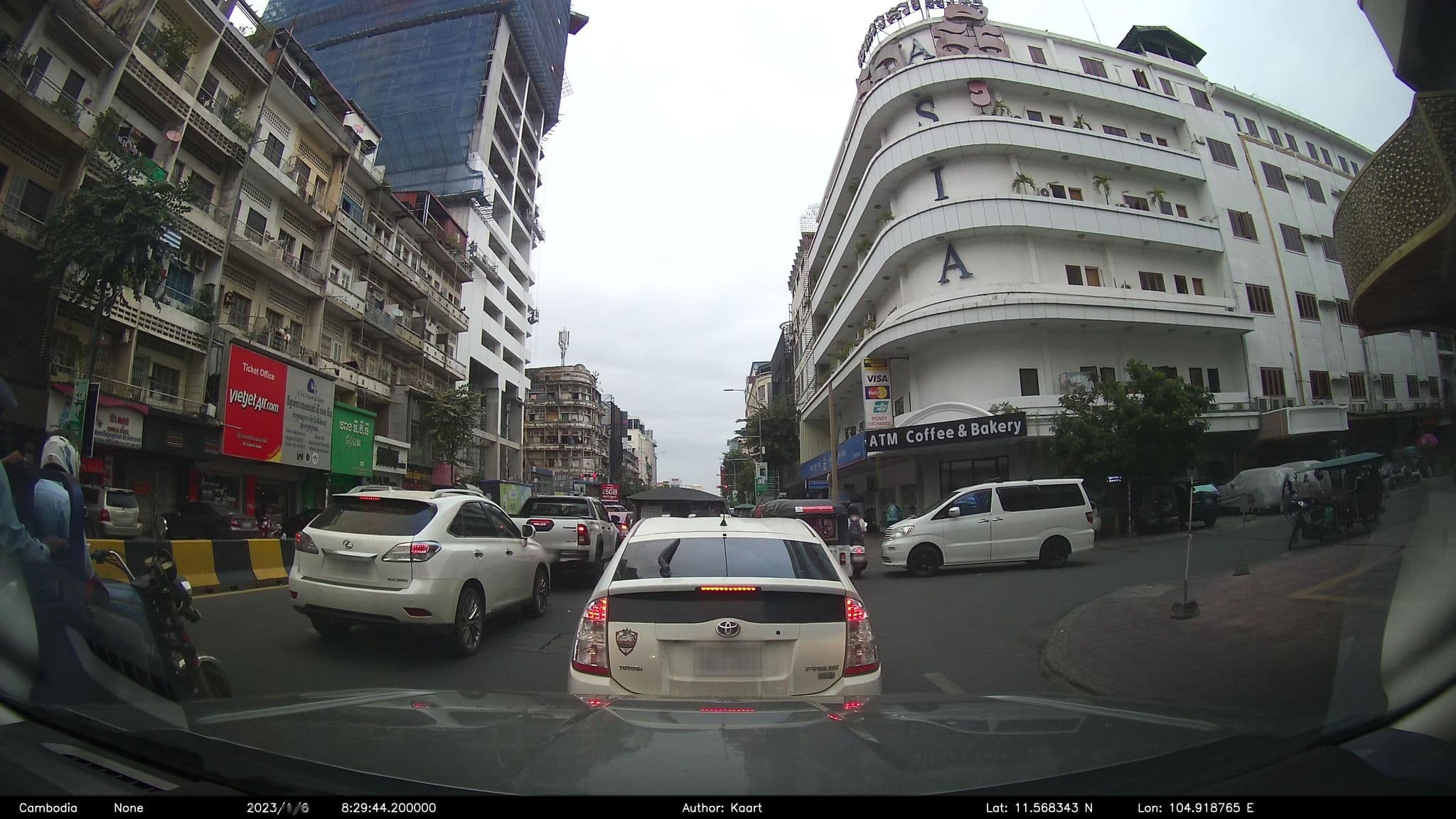 Street view near Lobby Asia Hotel, Phnom Penh, Phnom Penh — © kaart_2 (CC BY-SA · Mapillary)