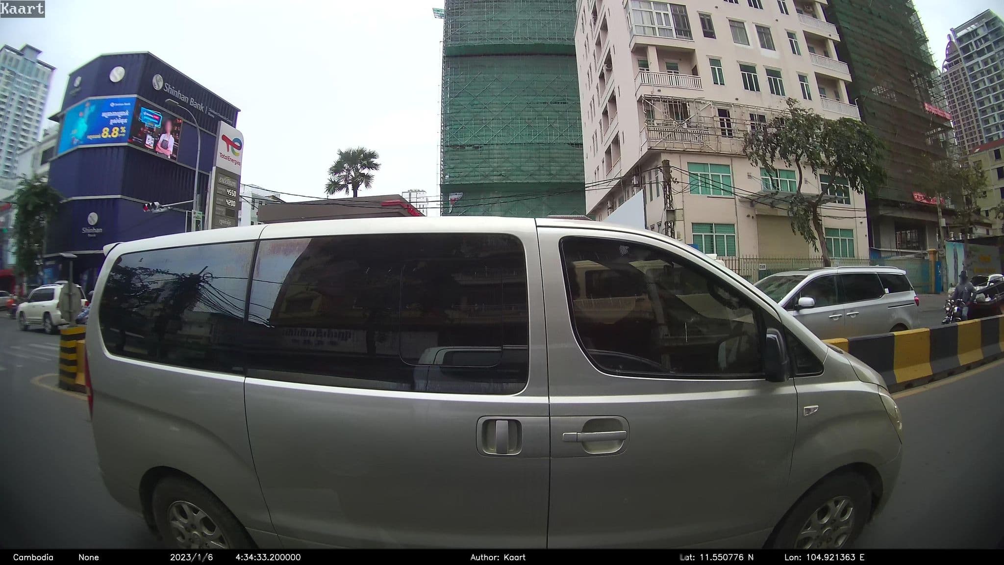 Street view near DP lodge, Phnom Penh — © kaart_2 (CC BY-SA · Mapillary)