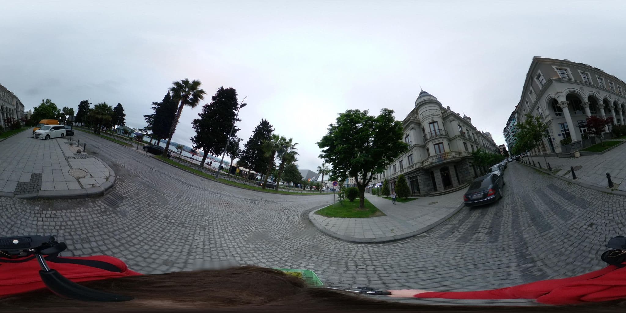 Street view near Le Port | ლე პორტ, Batumi — © emptychild (CC BY-SA · Mapillary)