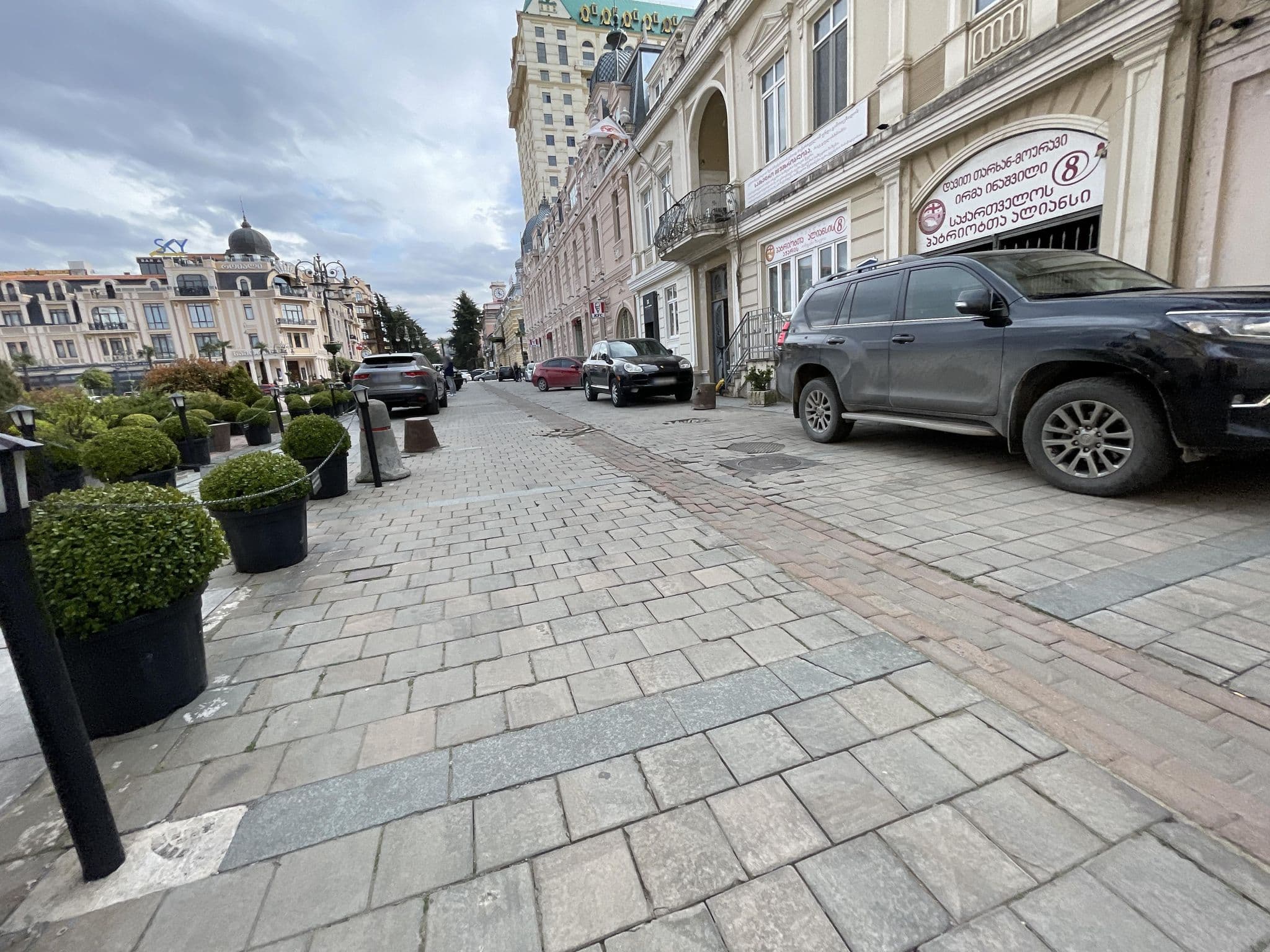 Street view near Royal Hotel & Casino Batumi, Batumi — © egorka (CC BY-SA · Mapillary)