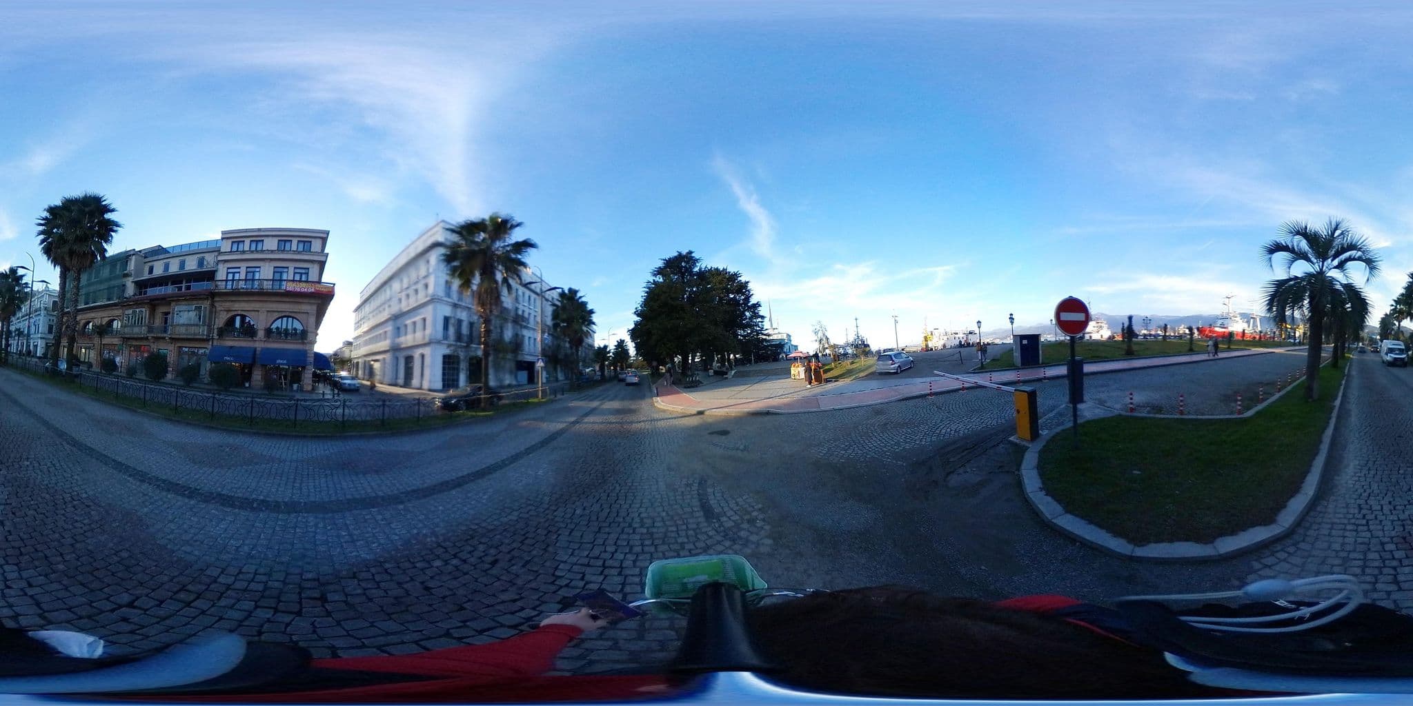 Street view near Otel Batumi Hotel, Batumi — © emptychild (CC BY-SA · Mapillary)