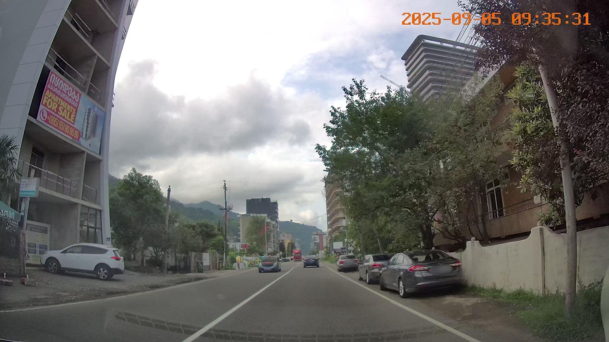 Street view near Hotel White Palas - თეთრი სახლი, Batumi — © bdgwl (CC BY-SA · Mapillary)